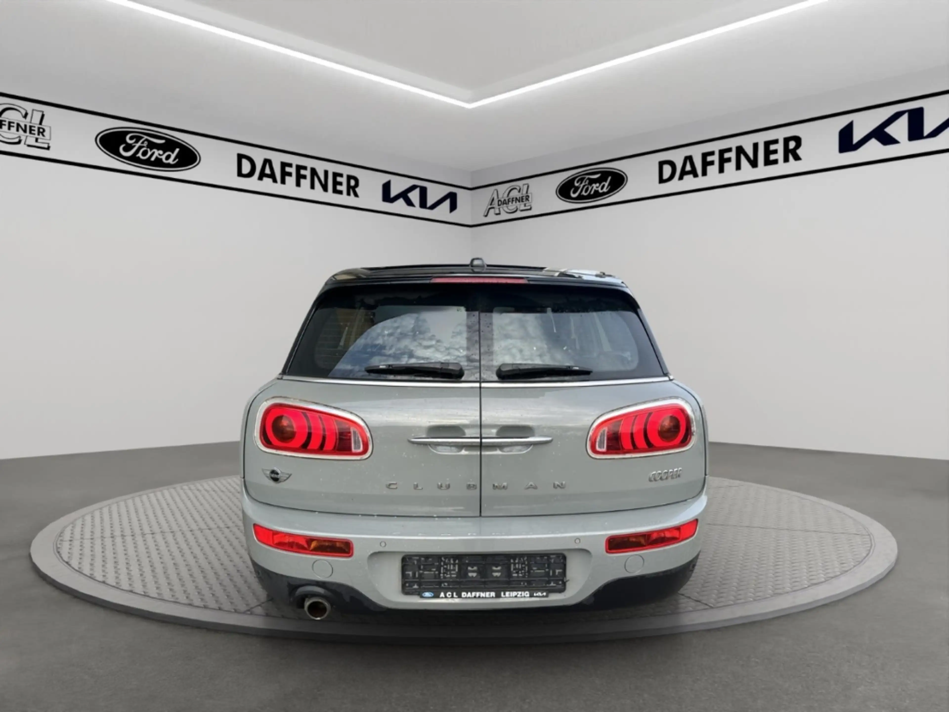 MINI Cooper Clubman 1,5 Chili Panorama LED PDC SHZ — photo 3