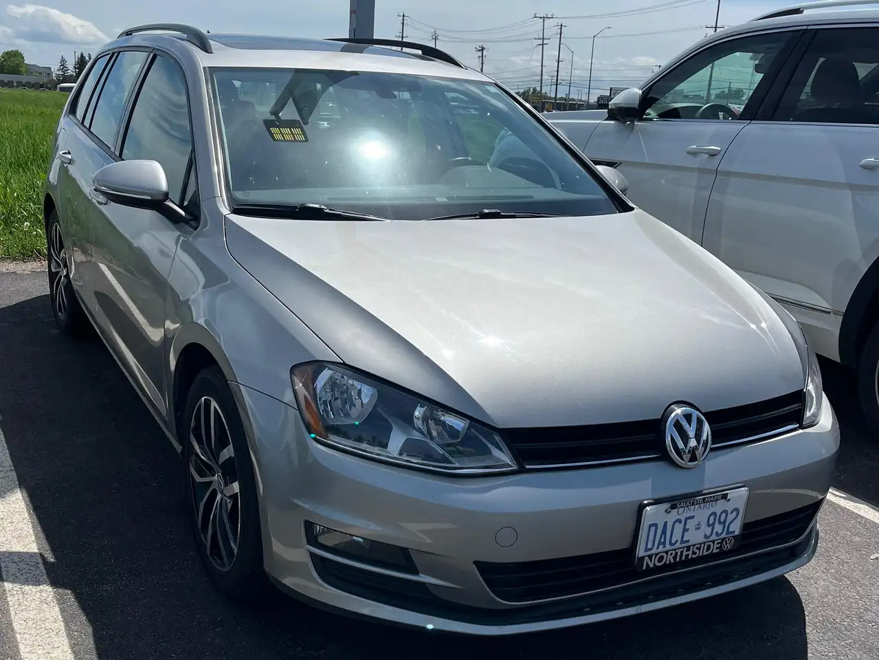Volkswagen Golf photo Volkswagen Golf