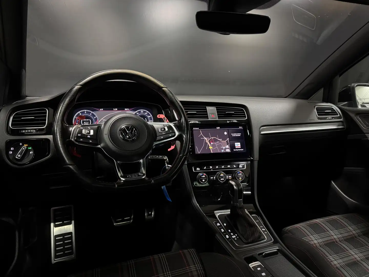 Volkswagen Golf GTI 2.0 TSI Performance, Pano, Virtual Cockpit, Voll L Blanc - 2