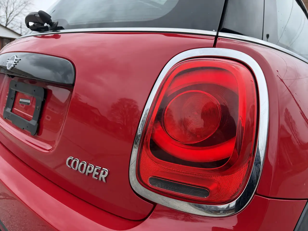MINI 3 Door снимка MINI 3 Door