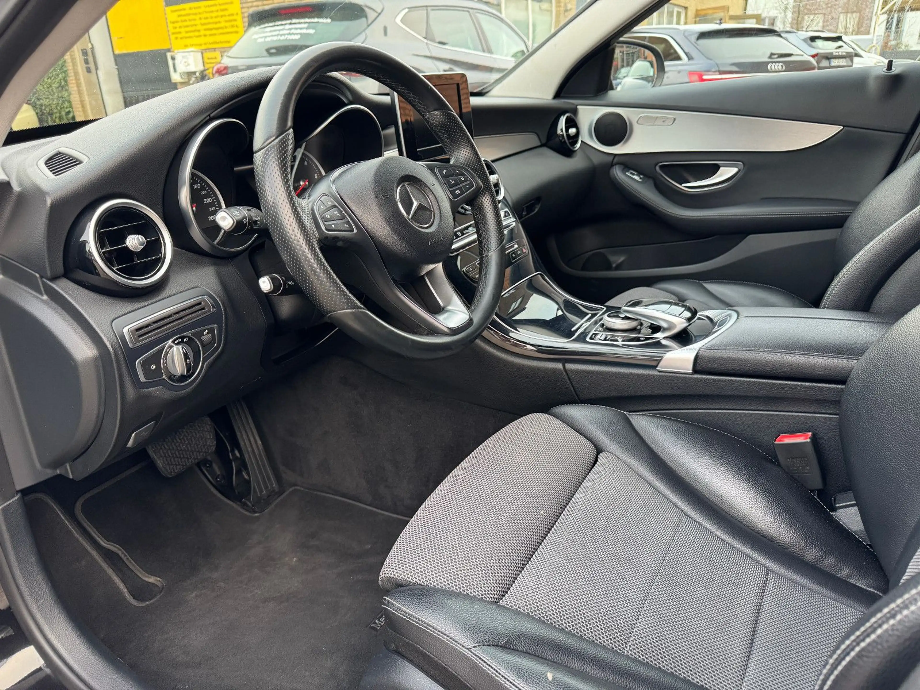 Mercedes-Benz C 250 C T-Modell C 250 T BlueTec /AMG/ — photo 11