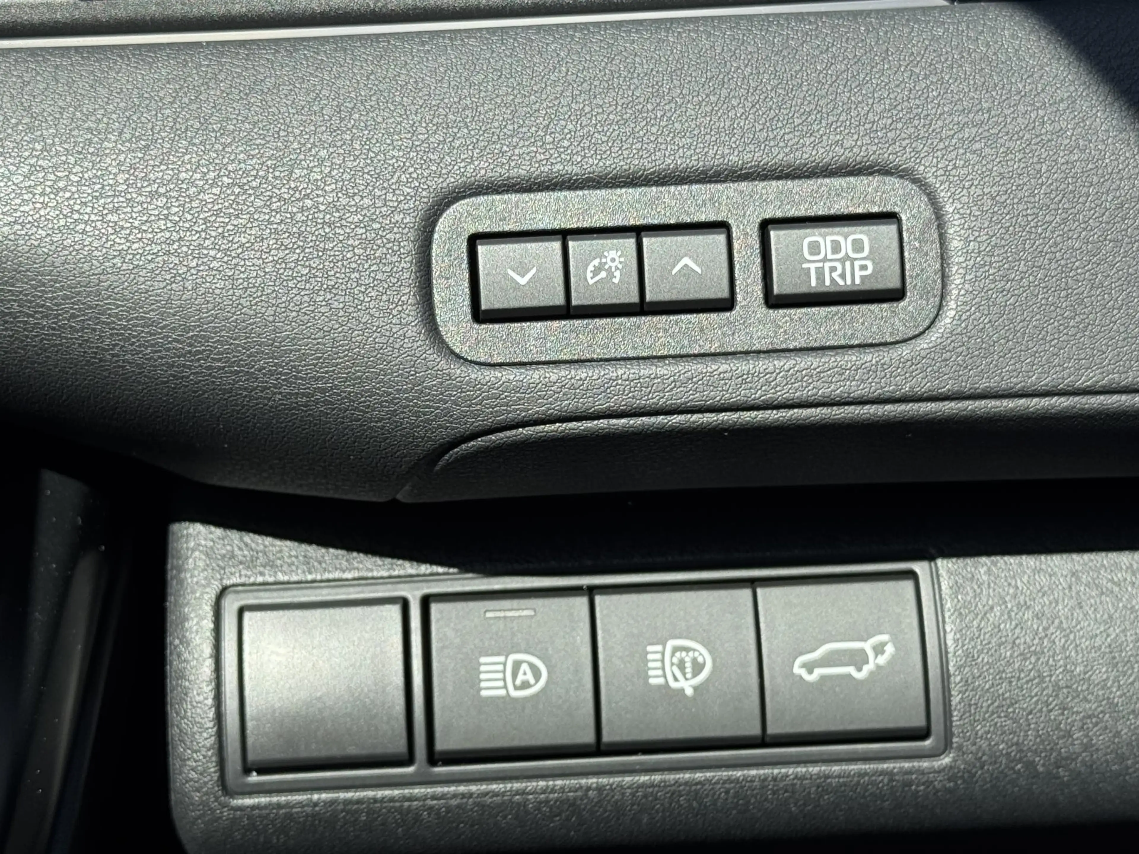 Toyota C-HR+ EXECUTIVE AWD 77 kWh NIEUW & DIRECT LEVERBAAR!! PR — photo 27