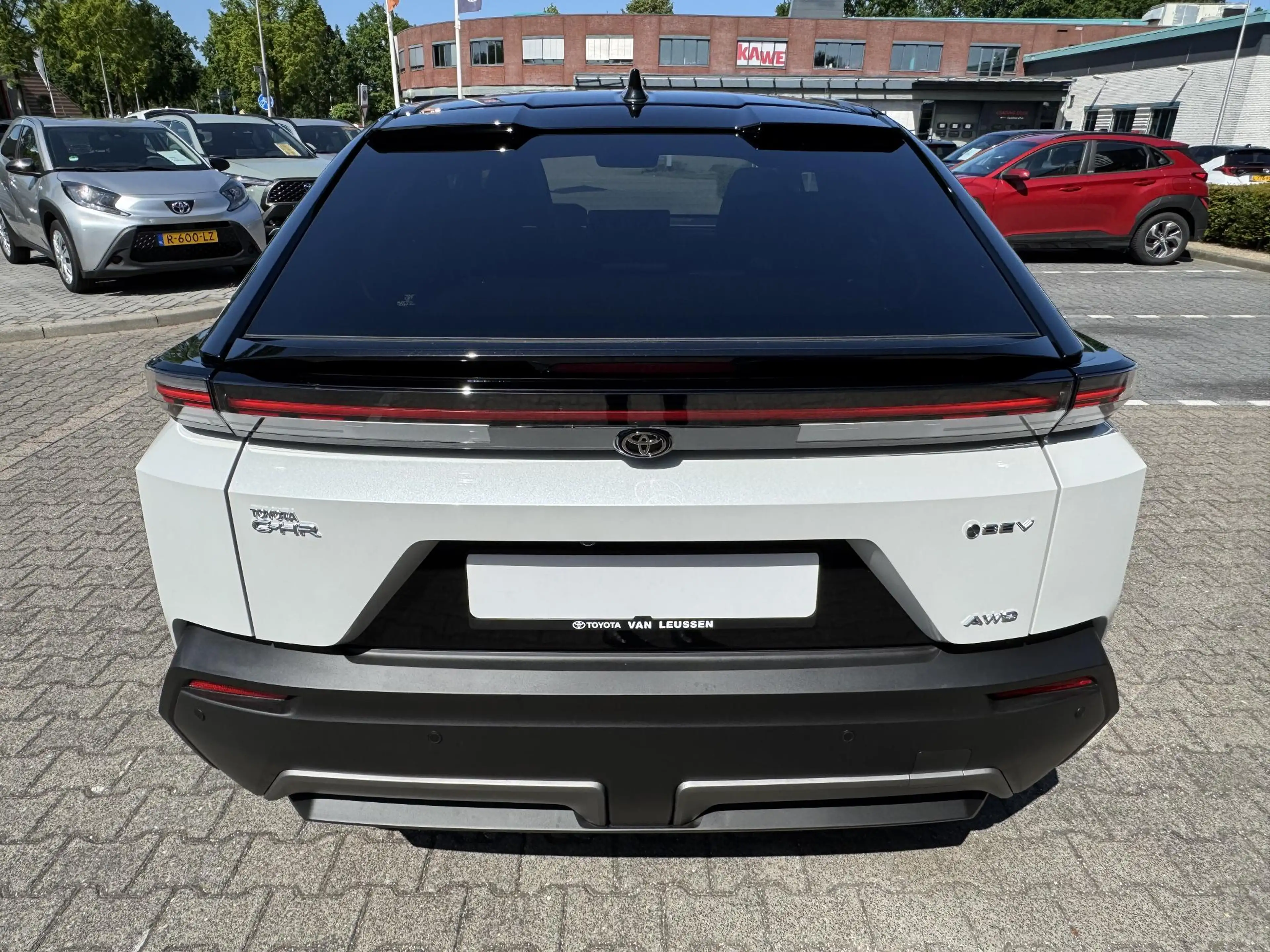 Toyota C-HR+ EXECUTIVE AWD 77 kWh NIEUW & DIRECT LEVERBAAR!! PR — photo 6
