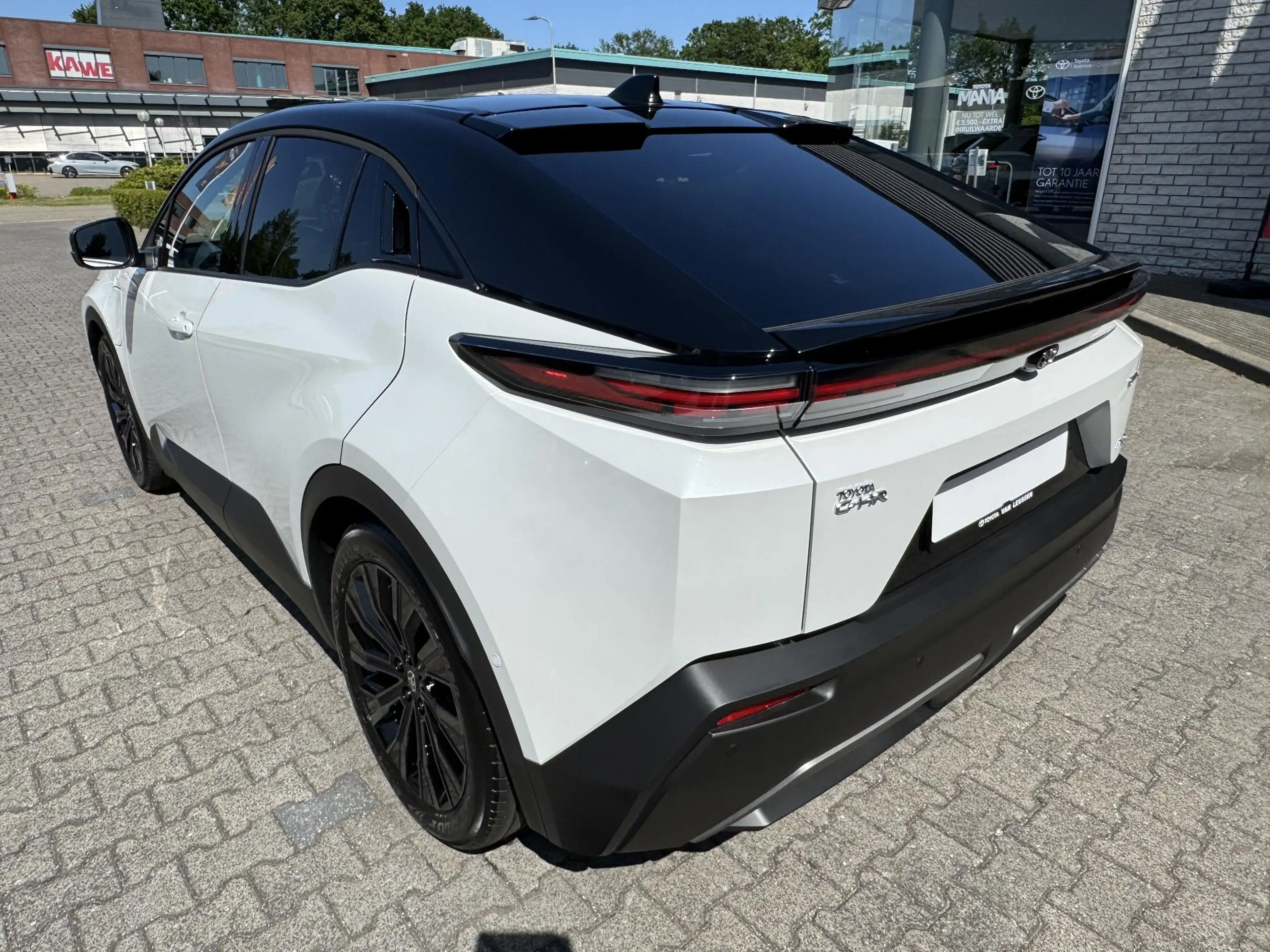 Toyota C-HR+ EXECUTIVE AWD 77 kWh NIEUW & DIRECT LEVERBAAR!! PR — photo 3