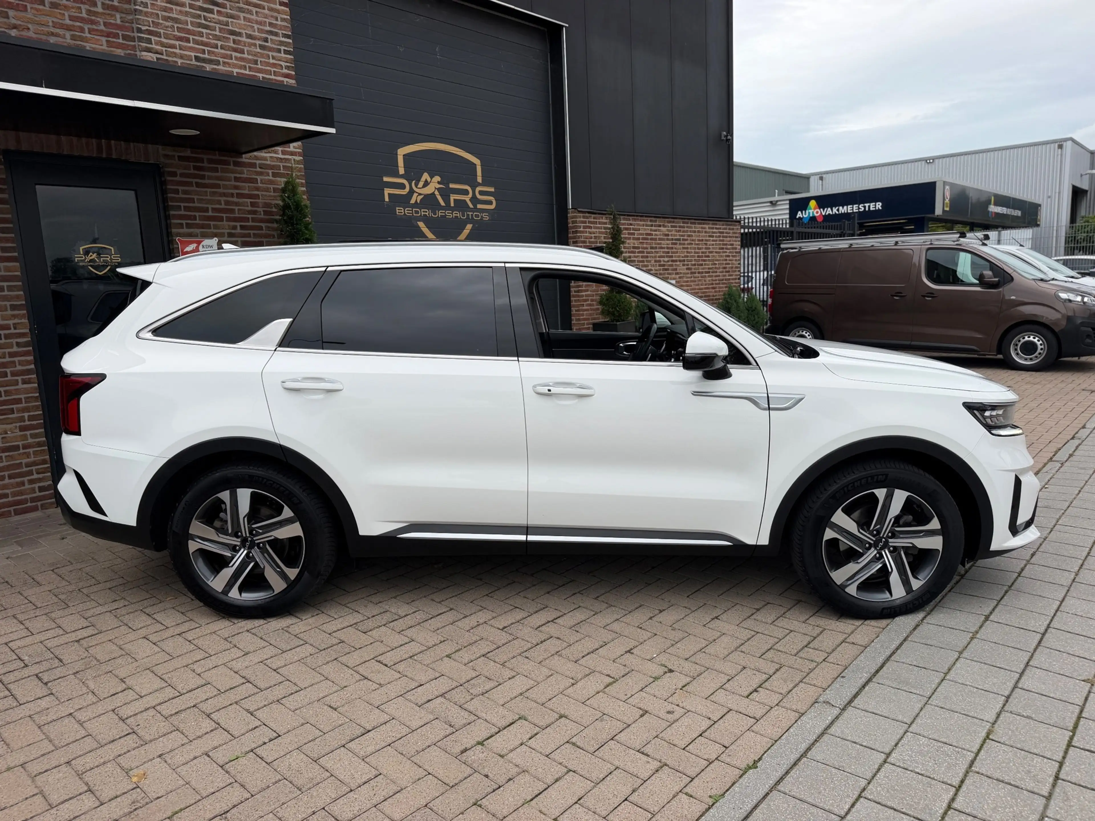 Kia Sorento 1.6 T-GDI 180PK Hybrid 2WD DynamicPlusLine 7p. Aut — photo 12