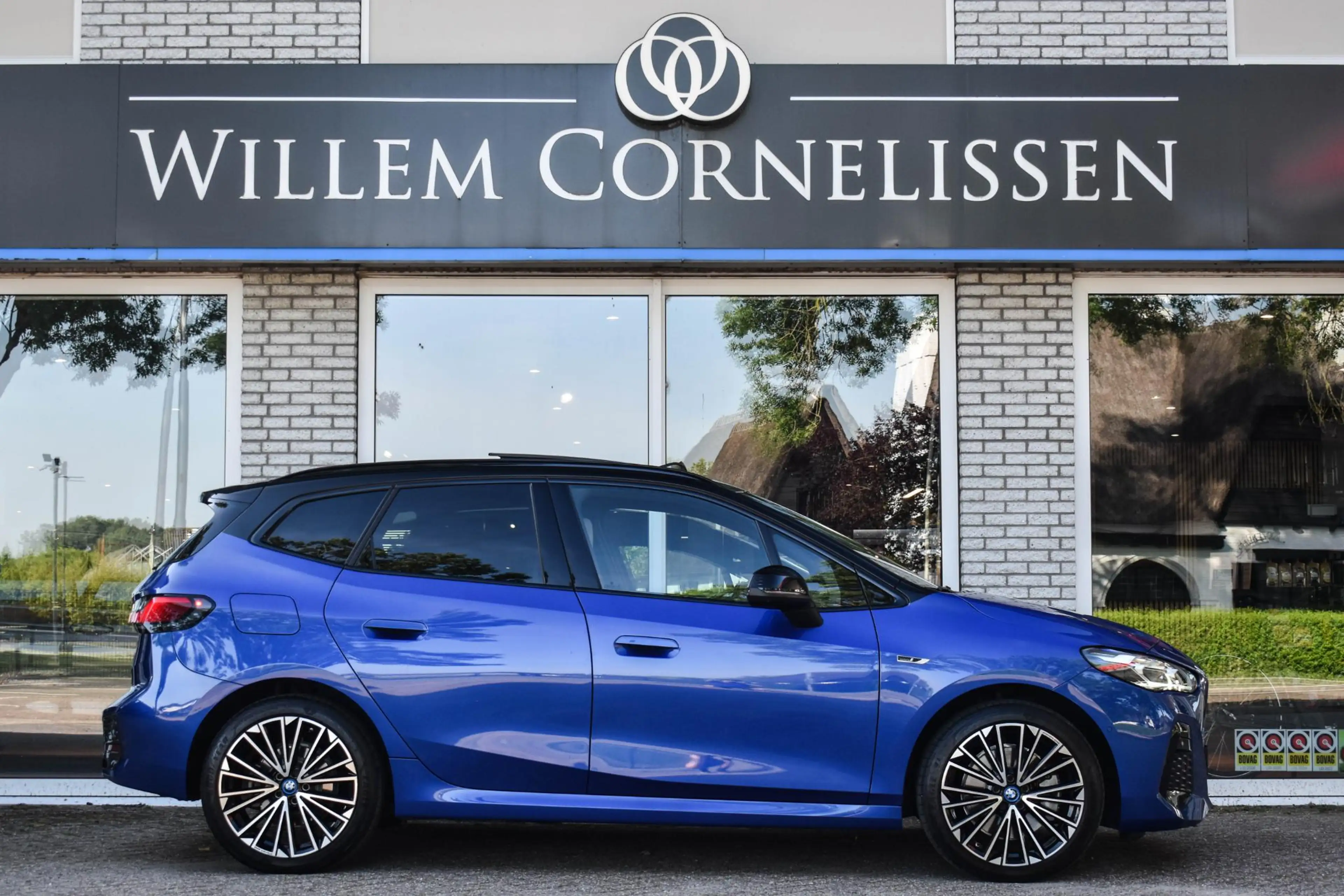 BMW 230 2-serie Active Tourer 230e xDrive Pano Trekhaak — photo 3