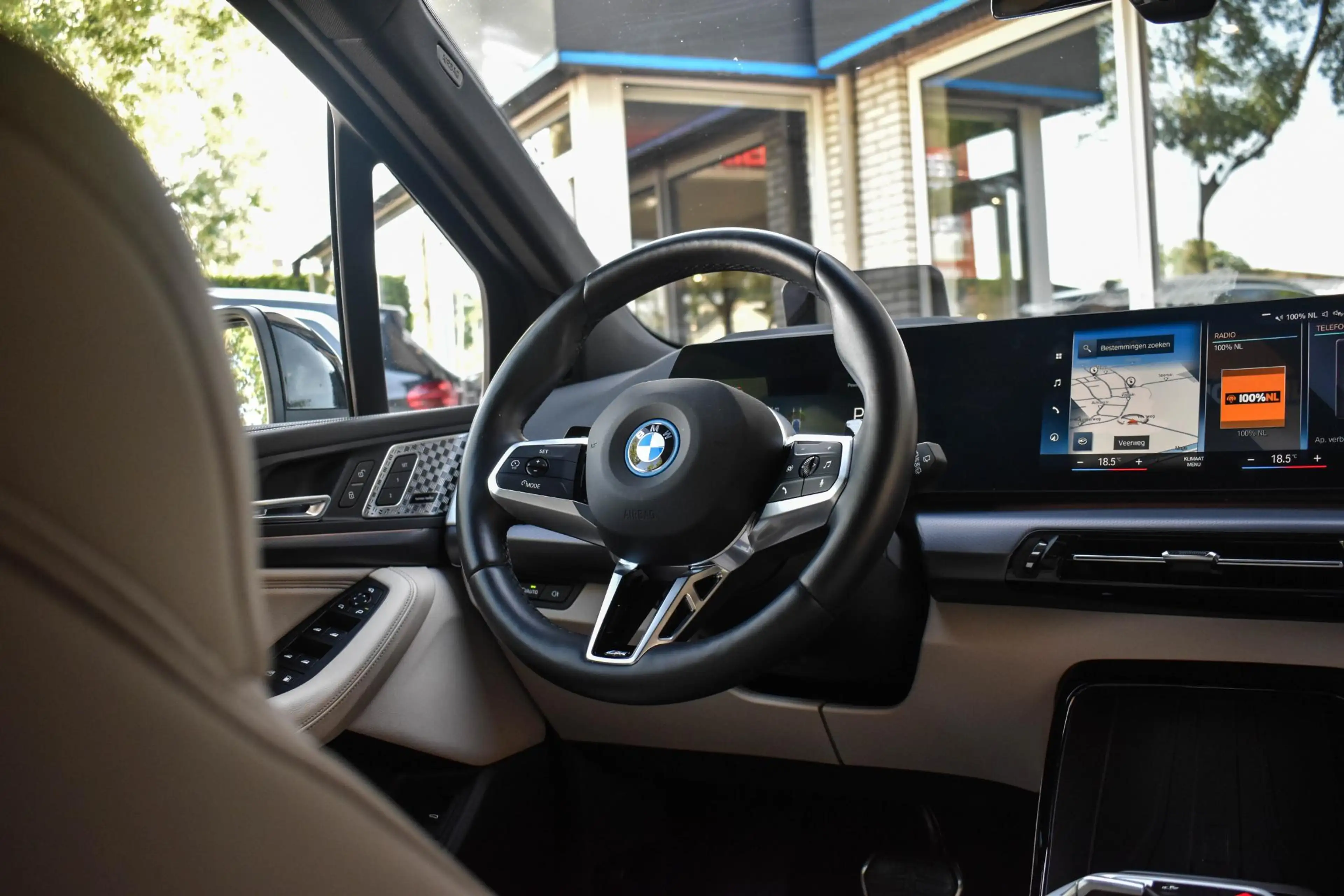 BMW 230 2-serie Active Tourer 230e xDrive Pano Trekhaak — photo 14