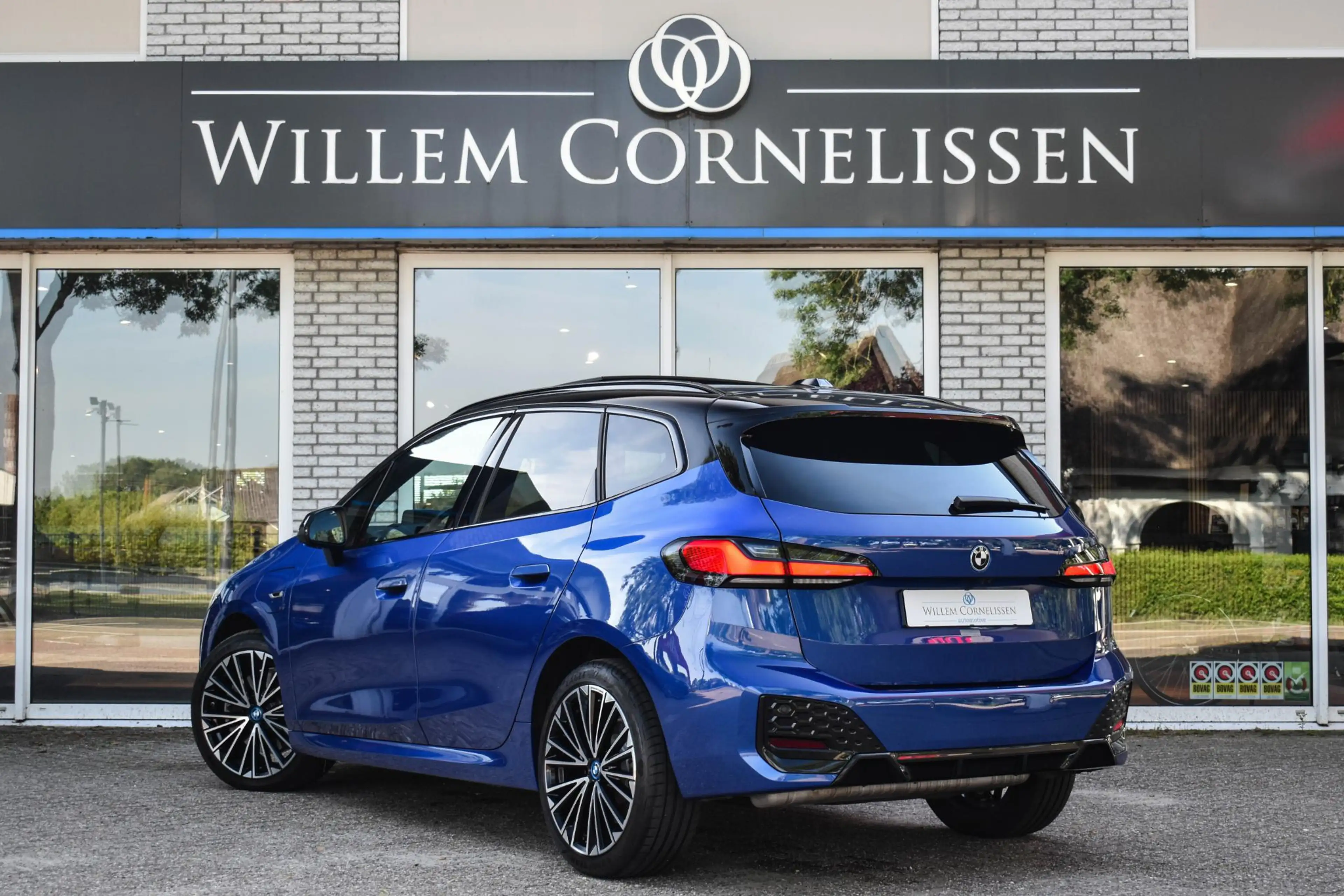 BMW 230 2-serie Active Tourer 230e xDrive Pano Trekhaak — photo 4