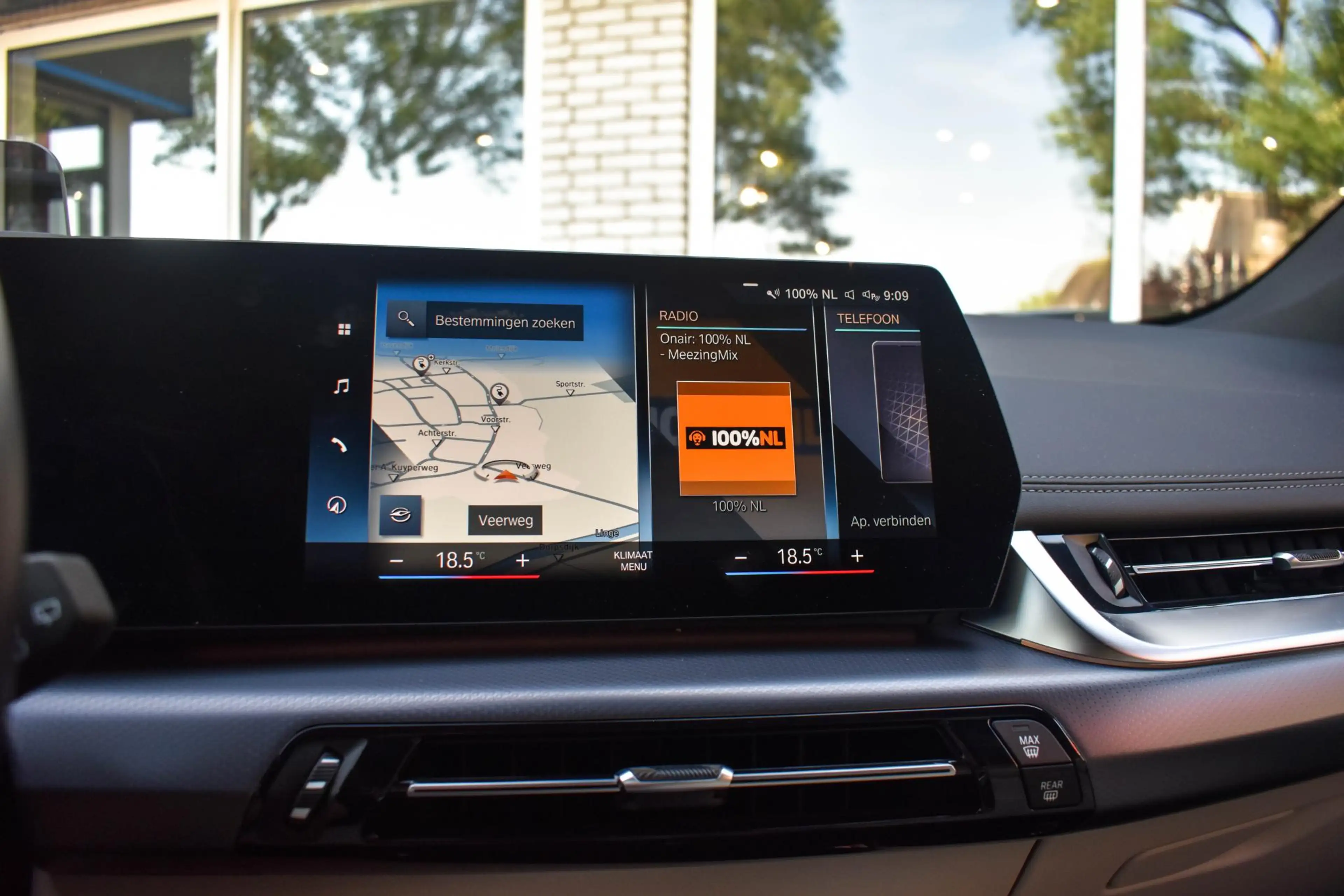 BMW 230 2-serie Active Tourer 230e xDrive Pano Trekhaak — photo 32