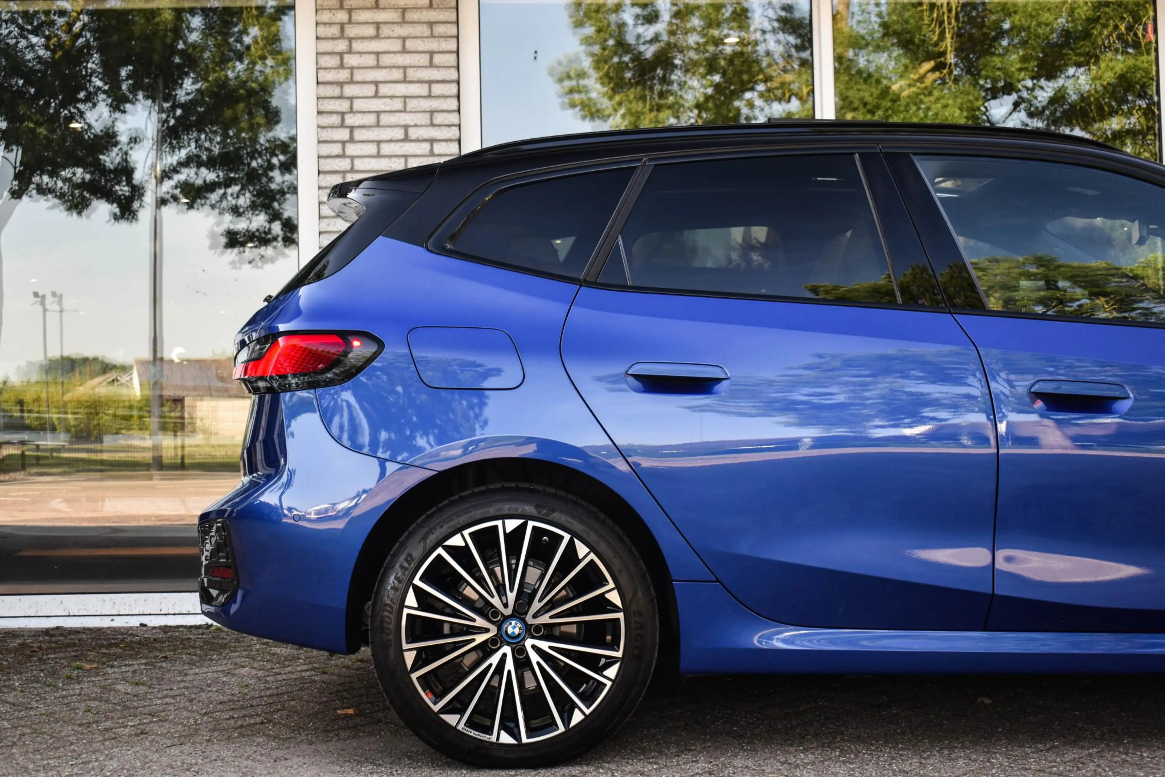 BMW 230 2-serie Active Tourer 230e xDrive Pano Trekhaak — photo 40