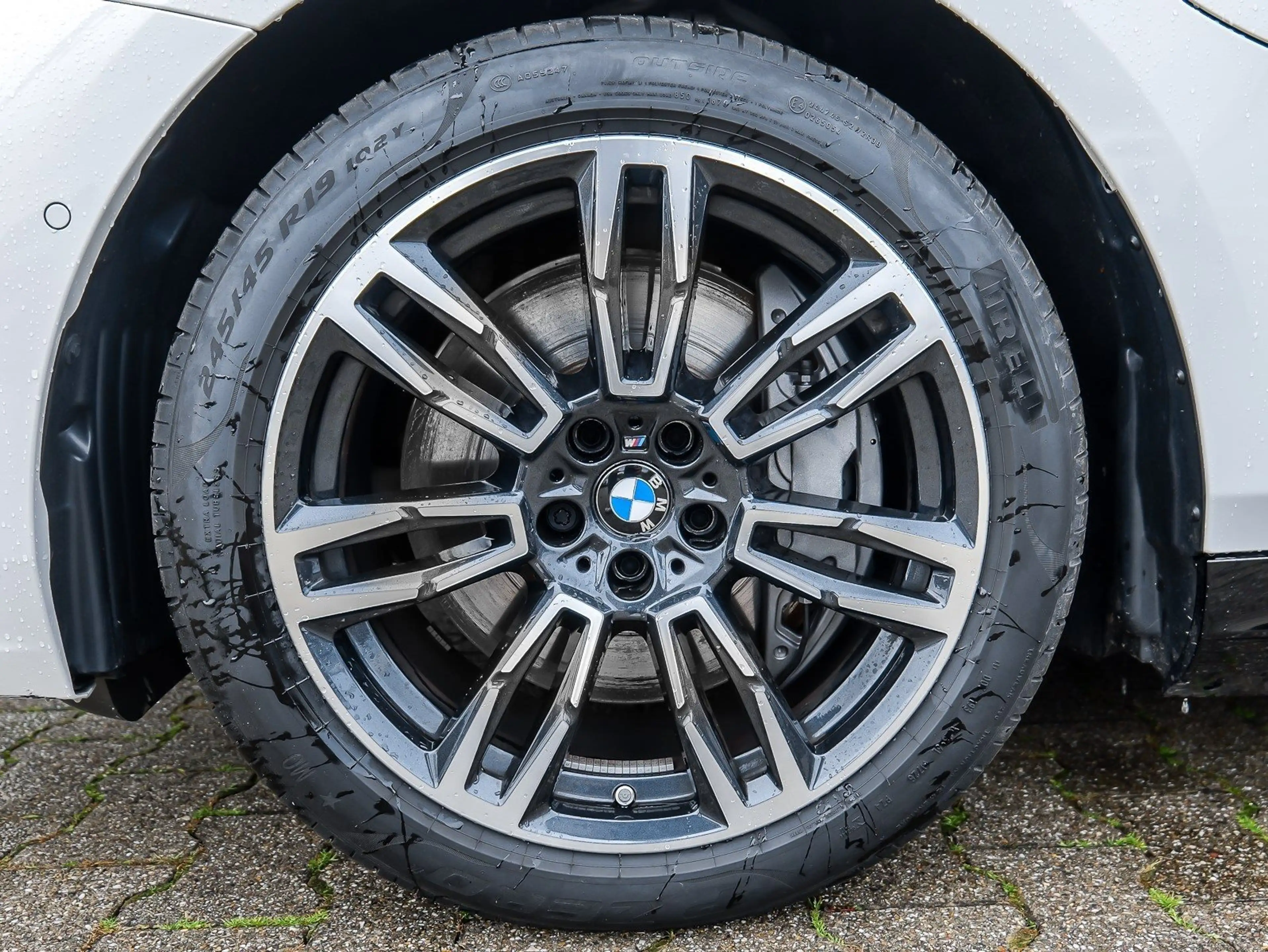 BMW 550 e xDrive Touring M Sport HuD+Pano+AHK+Standhzg.+Ko — photo 4