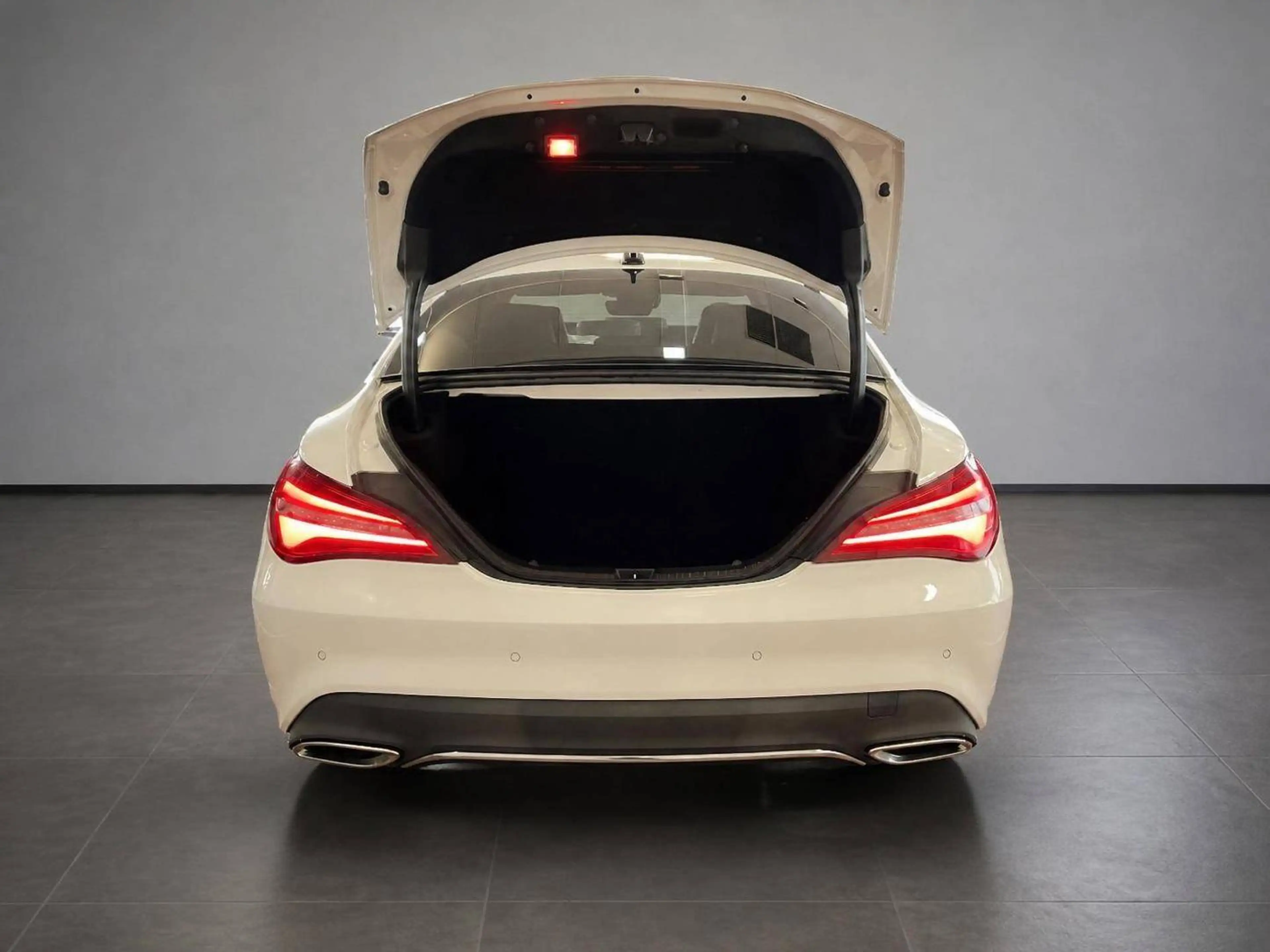 Mercedes-Benz CLA 200 CLA 200 CDI / d (117.308) — photo 6