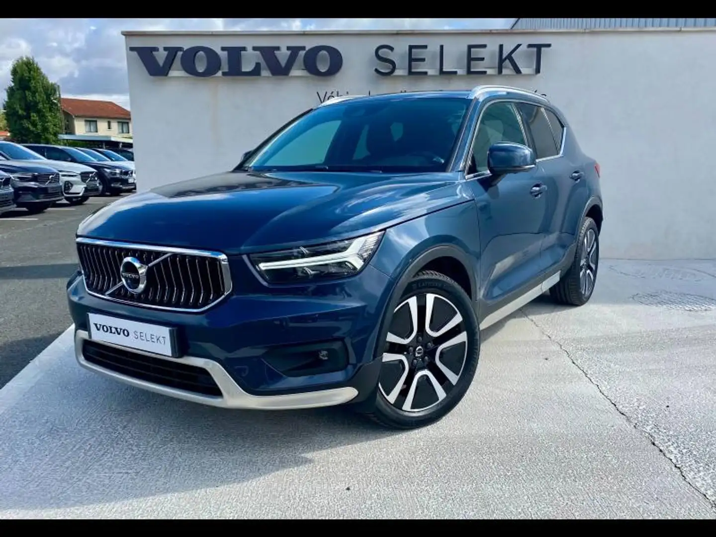 Volvo XC40 T4 AWD 190ch Inscription Luxe Geartronic 8 Bleu - 1