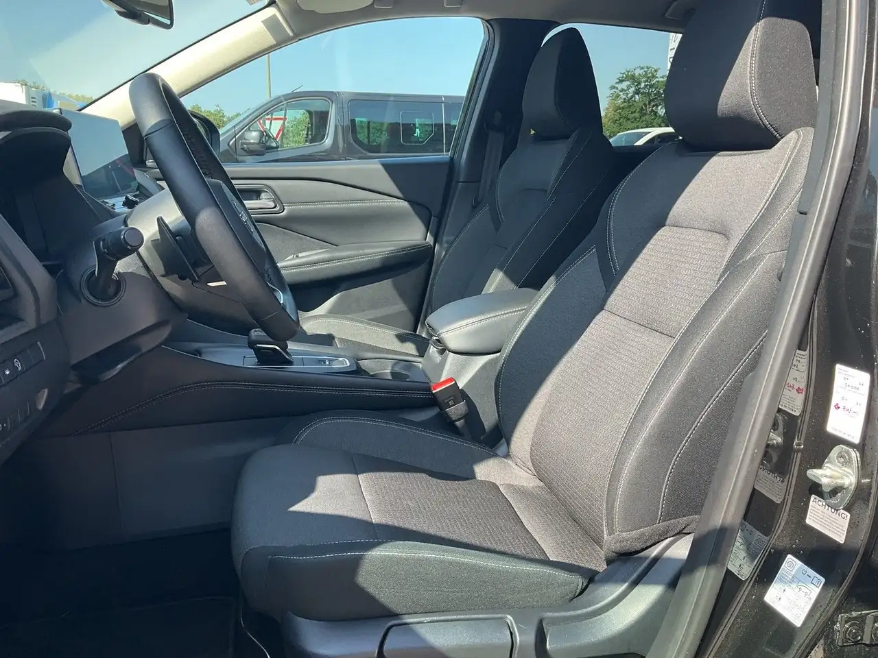 Nissan Qashqai 1.3 DIG-T - N-Connecta Winter 12