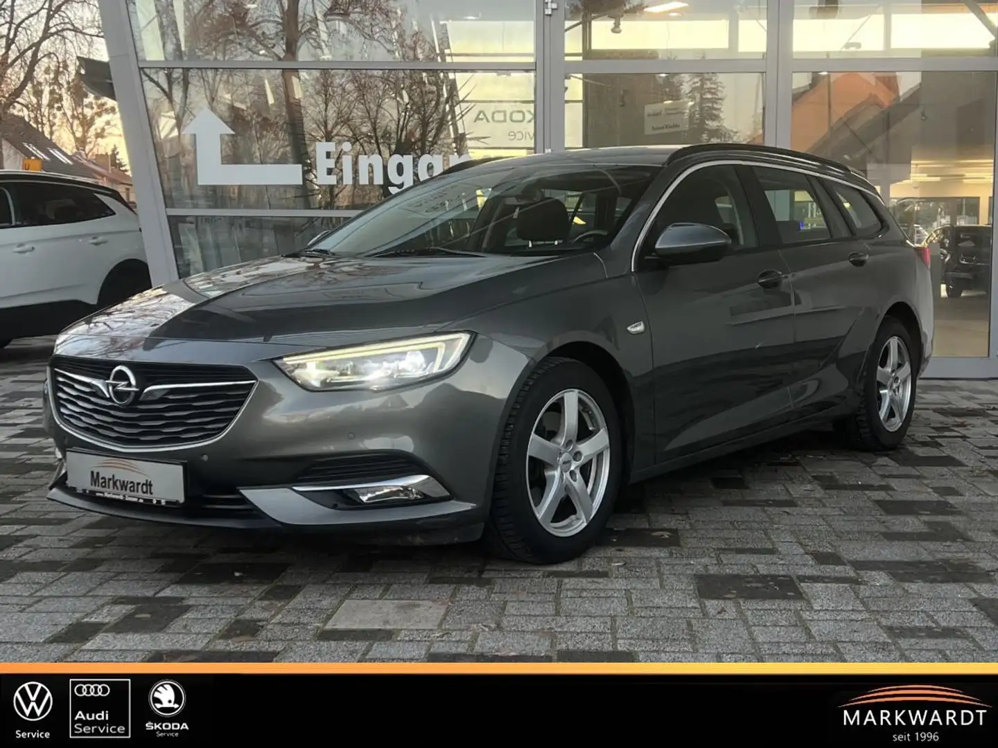 Opel Insignia Edition Grau - 1