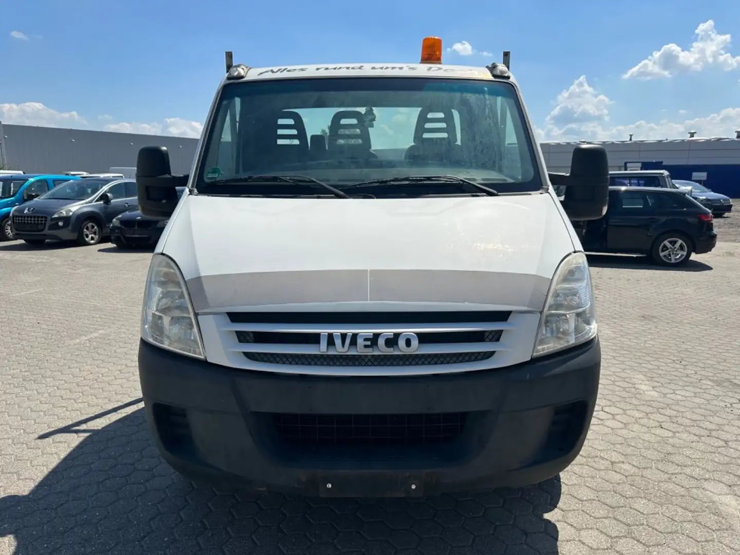 Iveco Daily 2.3 Weiß - 2