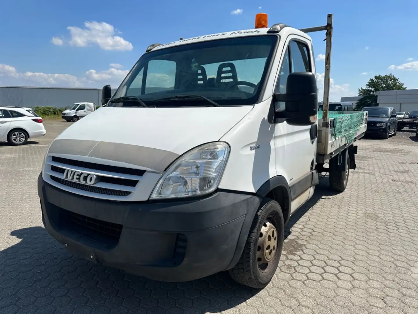 Iveco Daily 2.3 Weiß - 1
