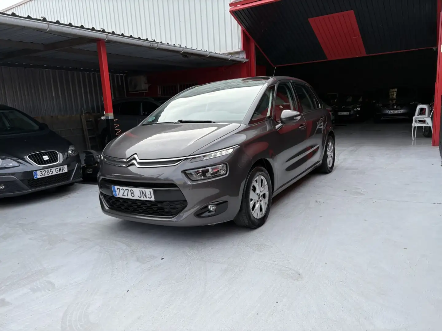 Citroen C4 Picasso 1.6BlueHDI S&S Feel 120 Grau - 2