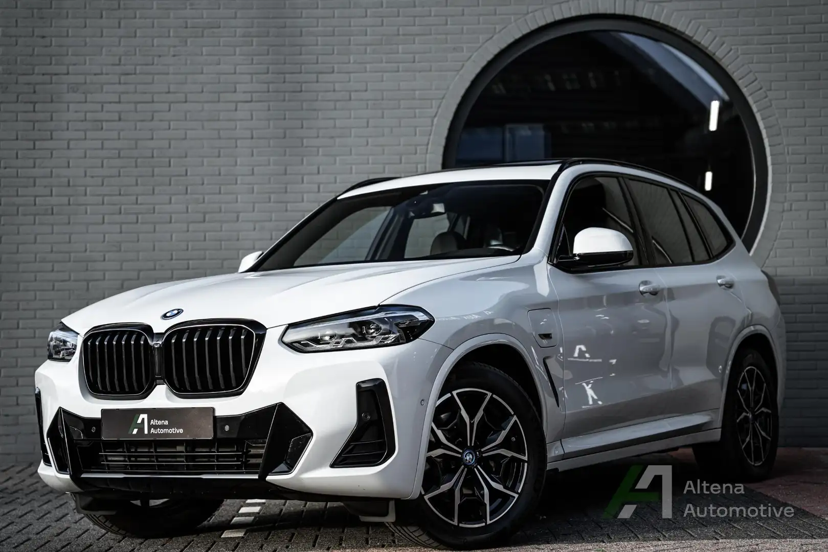 BMW X3 xDrive30e Business Edition Plus M-sport, panoramad Blanc - 1