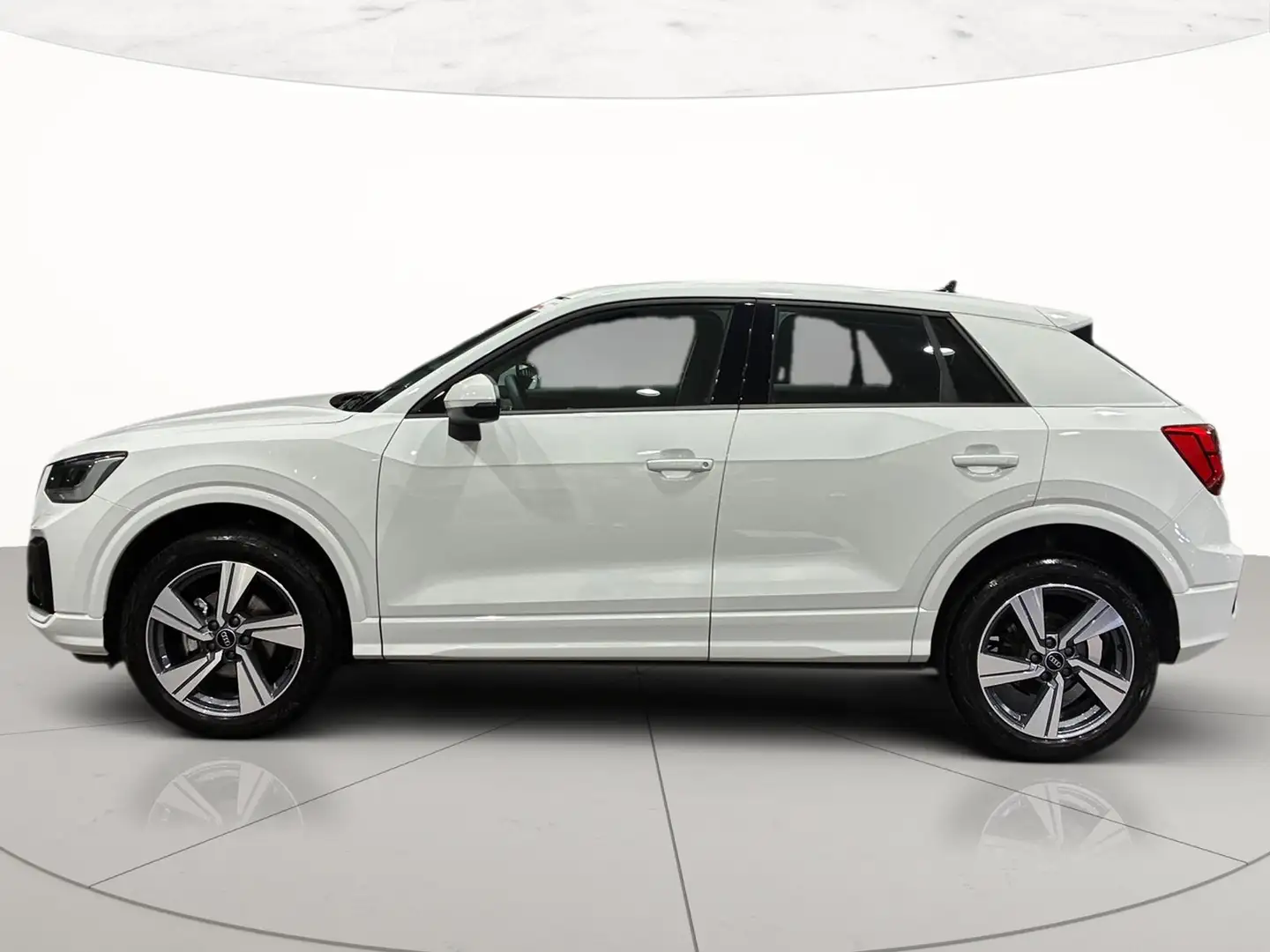Audi Q2 30 2.0 tdi identity black s-tronic Blanc - 2