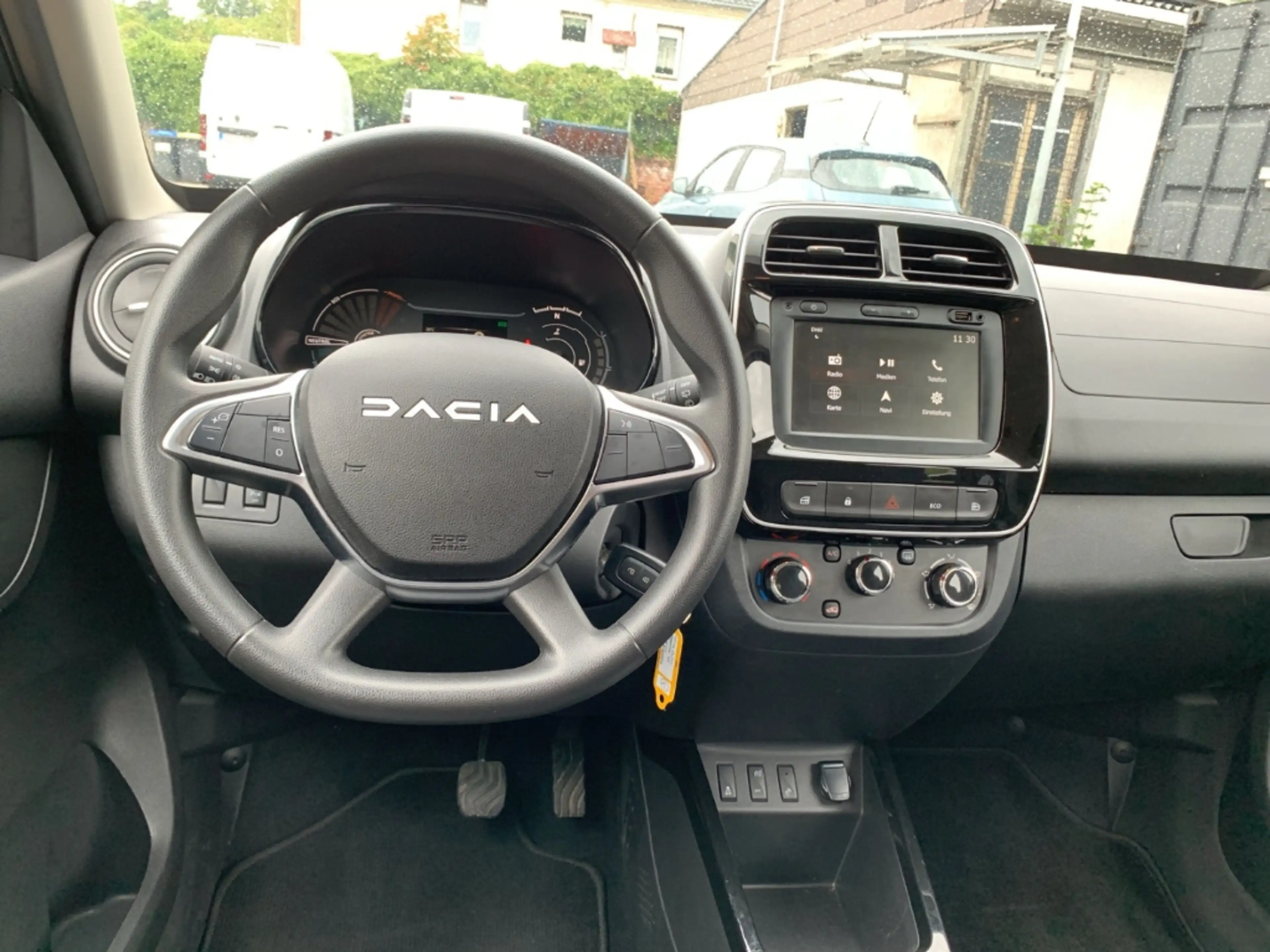 Dacia Spring ESSENTIAL ELECTRIC Essential Electric 45 NAVI+KLIM — photo 14