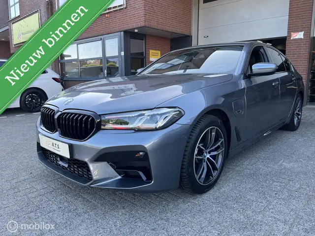 BMW 520 5-serie 520e M-PAKKET*ACC*MASAGE*CAMERA*CARPLAY*LE
