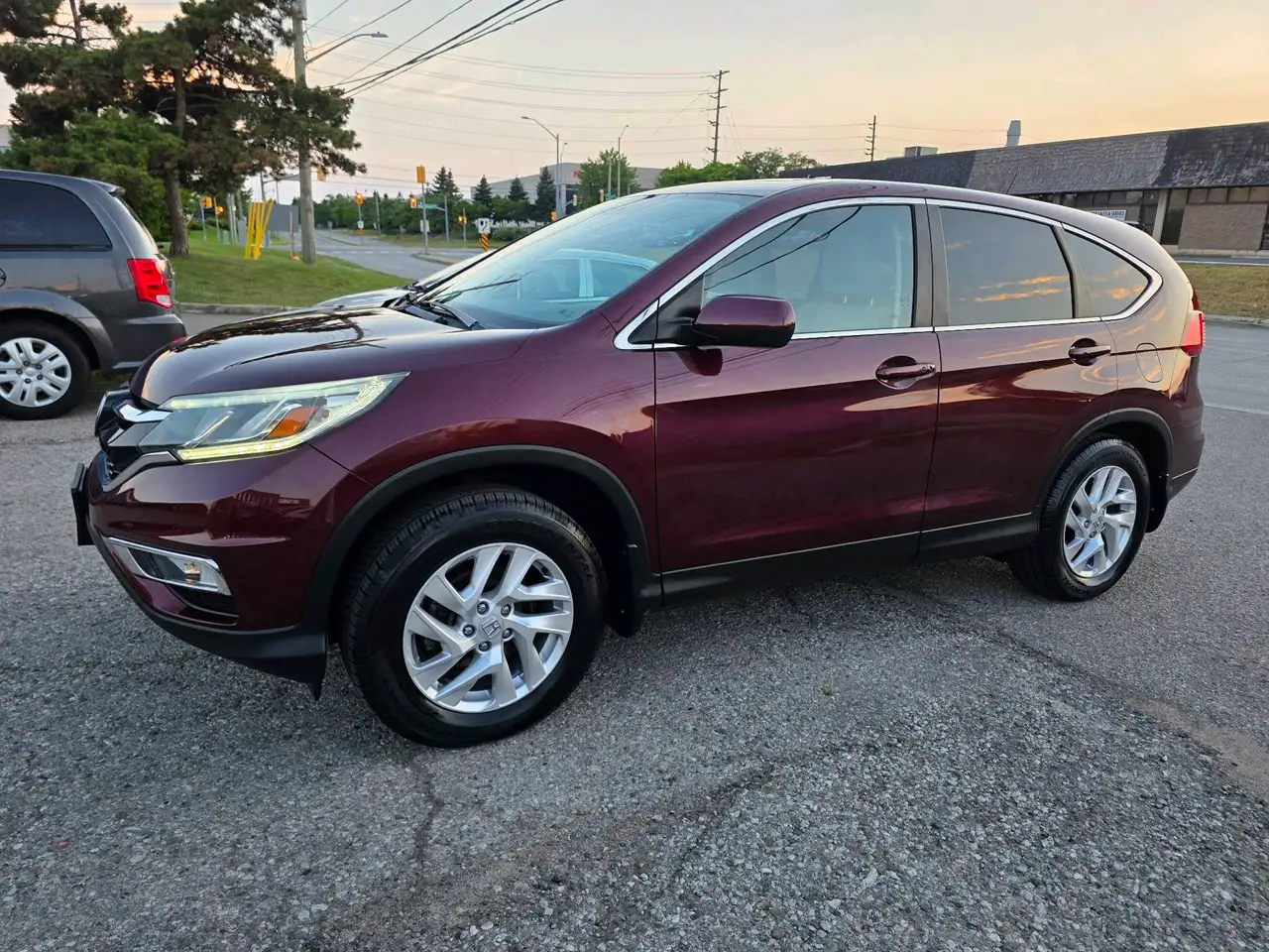 Honda CR-V photo Honda CR-V