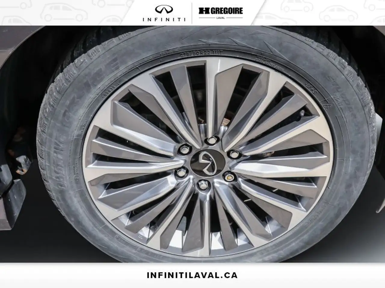 Infiniti QX80 снимка Infiniti QX80