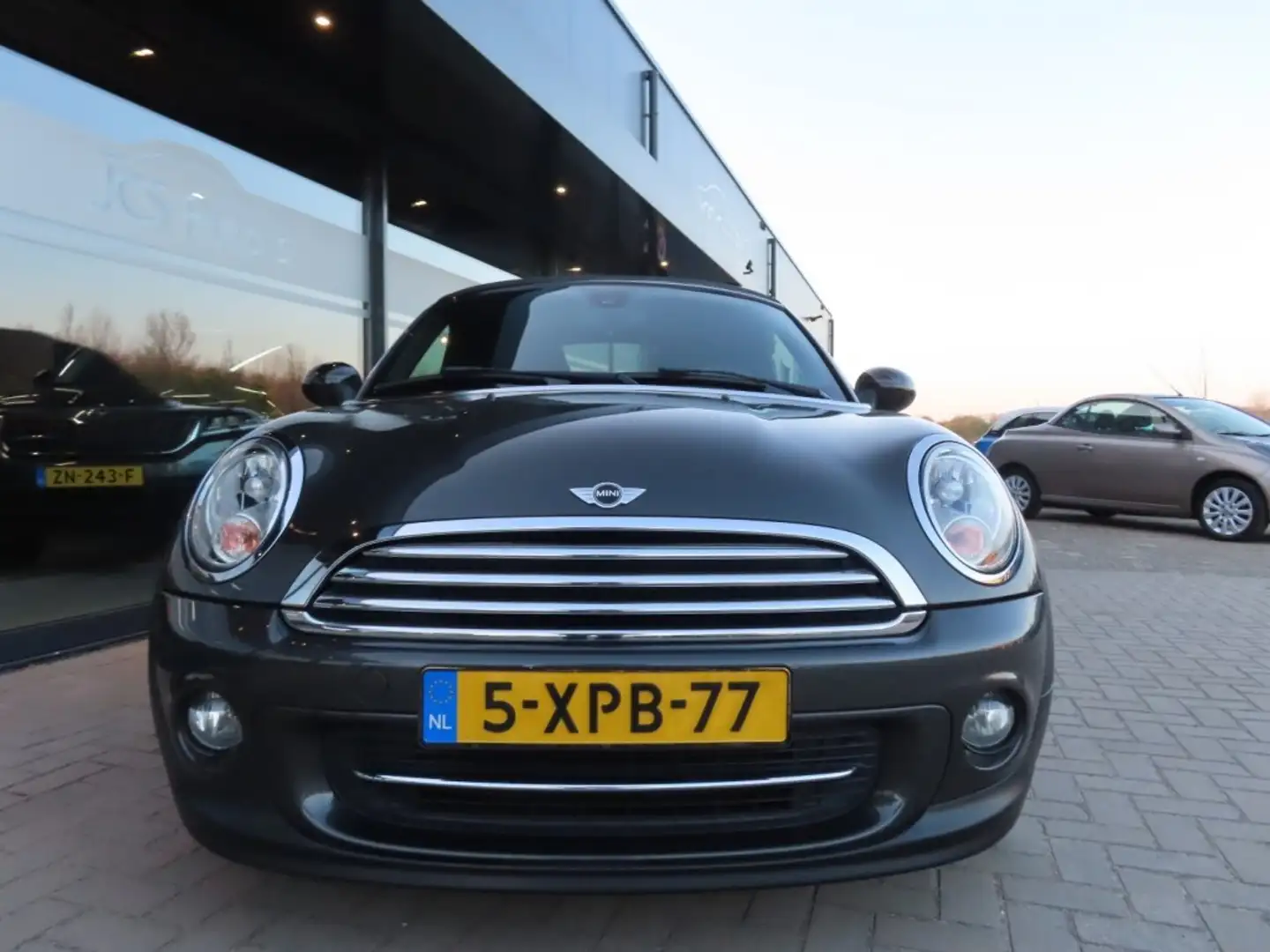 MINI 1.6 Cooper Chili Ecc Half Leder Navi Pdc 2014 Gris - 2
