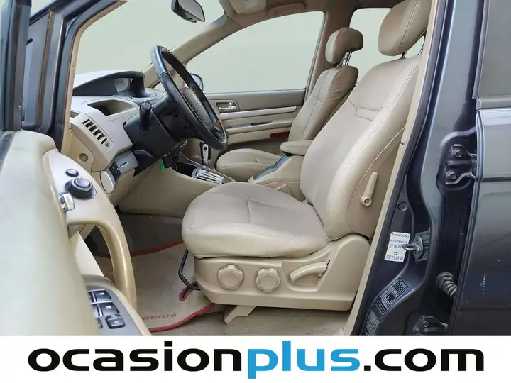 SsangYong Rodius 270 Xdi Limited 2009, foto 10