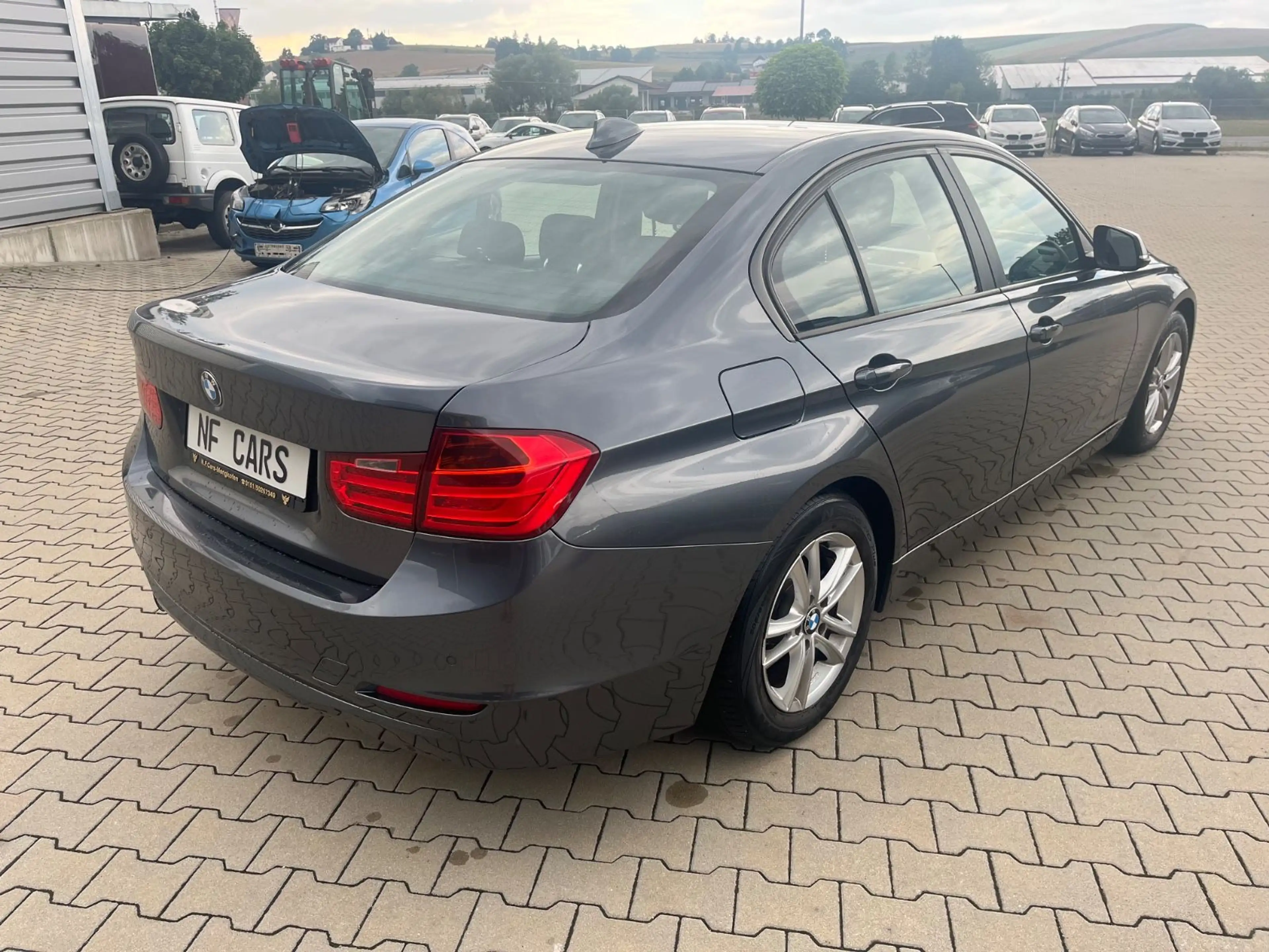 BMW 316 i Limo 1.Hand 8-fach EURO6 TÜV neu — photo 7