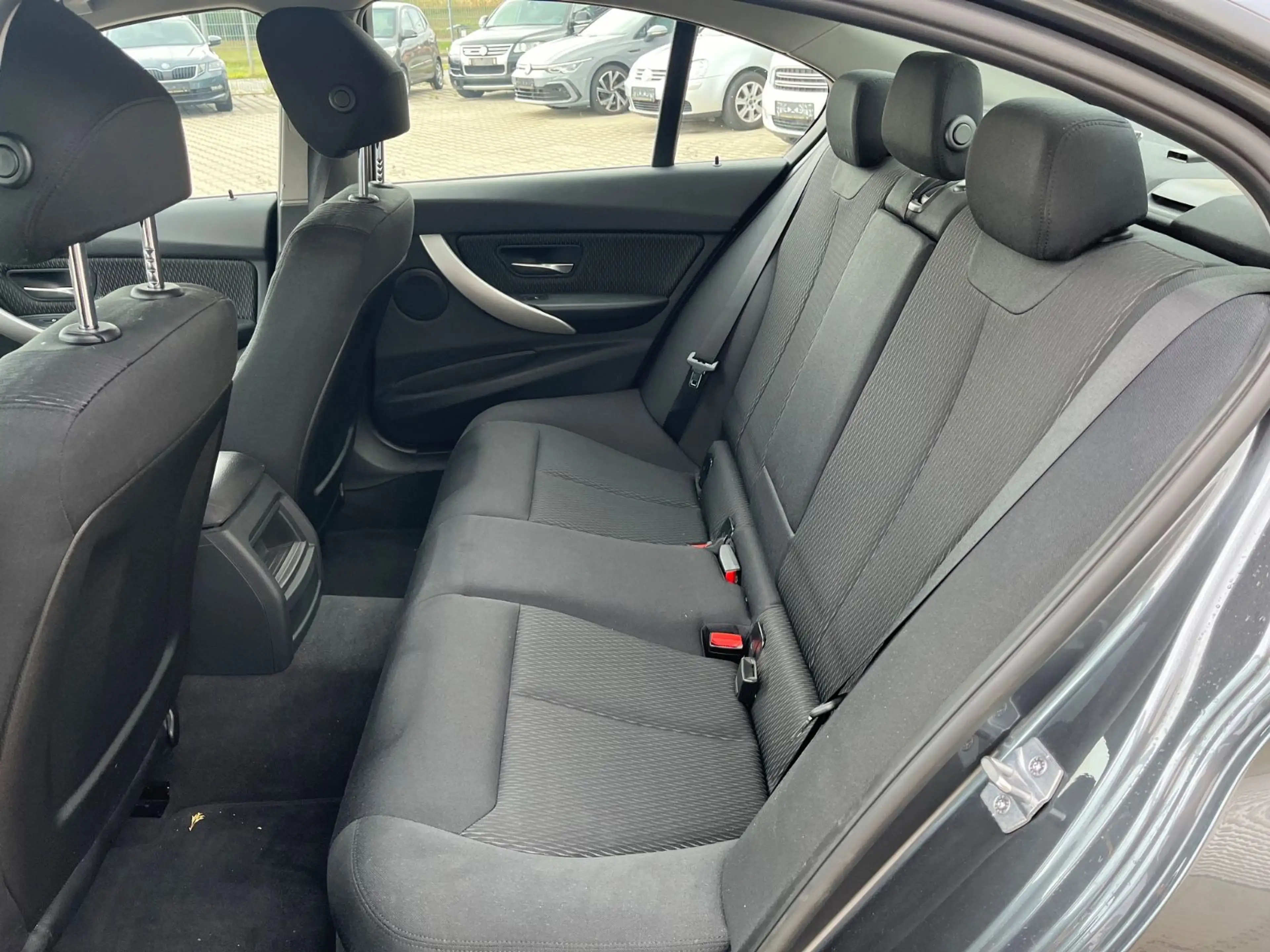 BMW 316 i Limo 1.Hand 8-fach EURO6 TÜV neu — photo 13