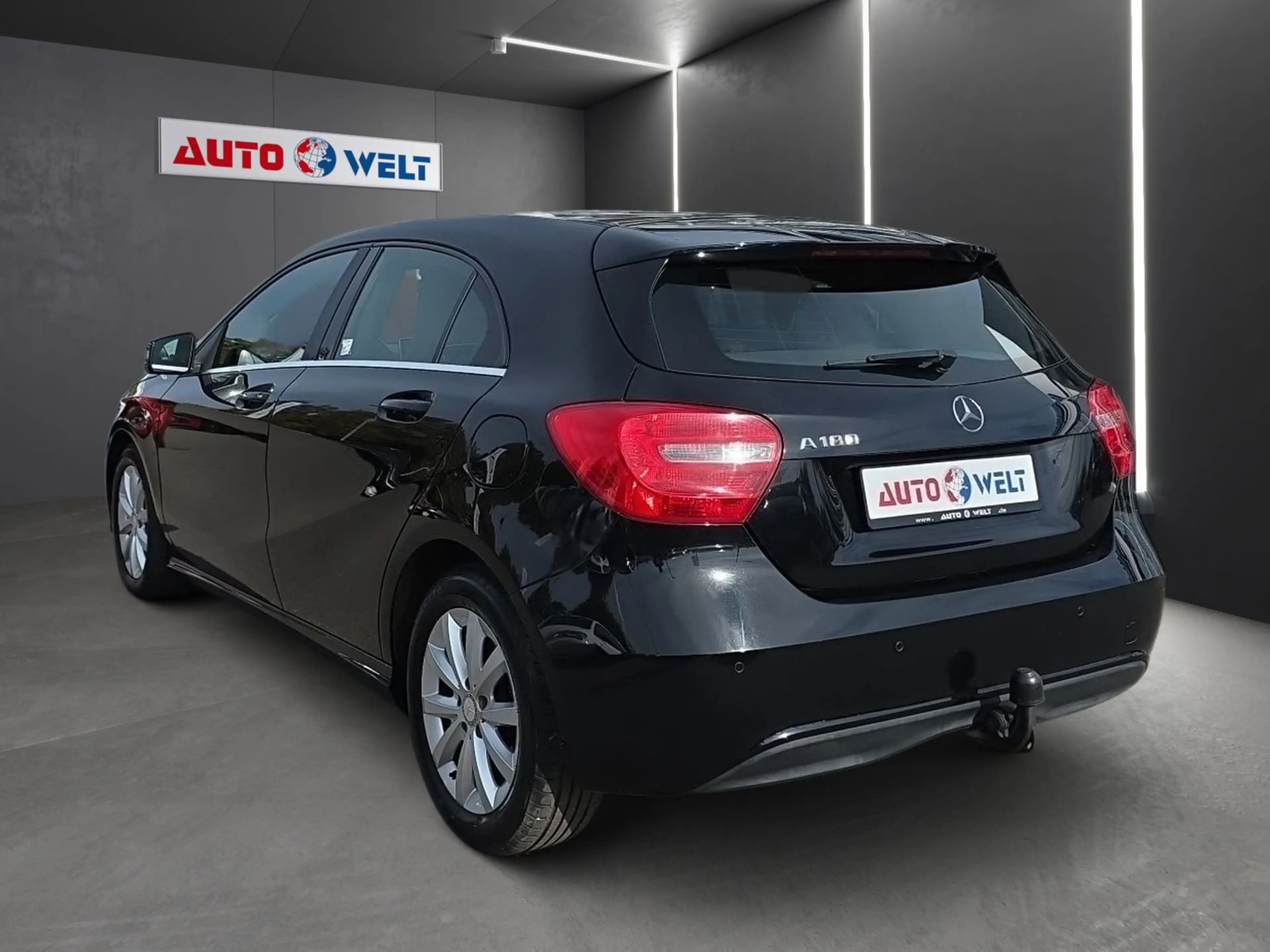 Mercedes-Benz A 180 A180 BlueEfficiency Sitzheizung AHK Teilleder — photo 5