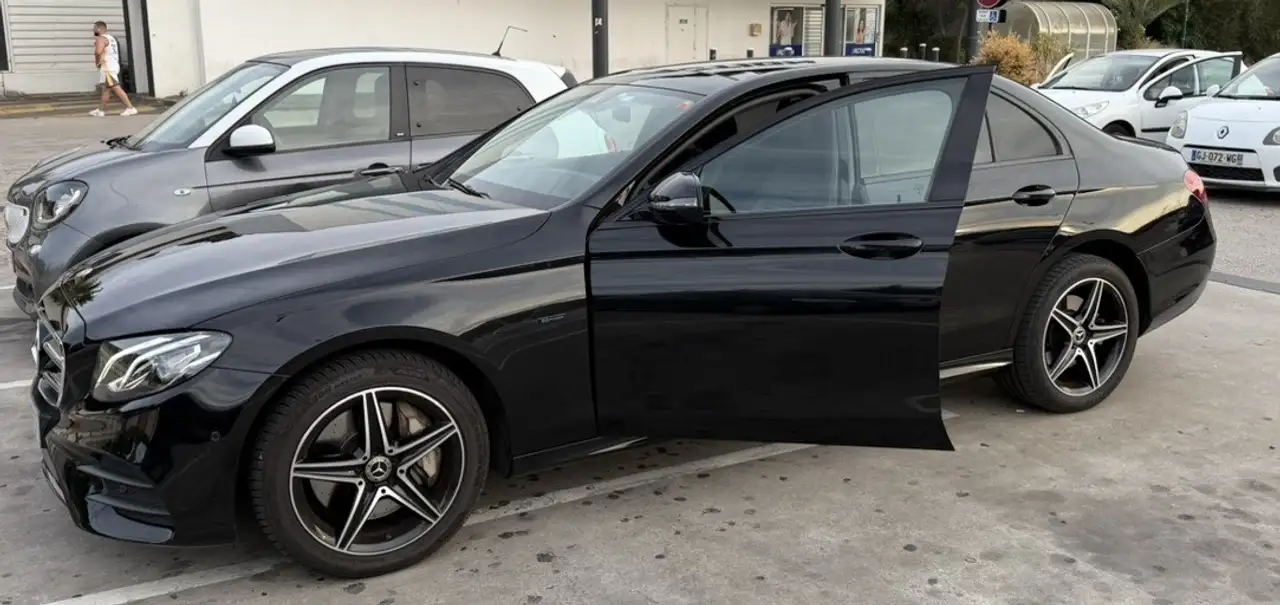 Mercedes-Benz E 300