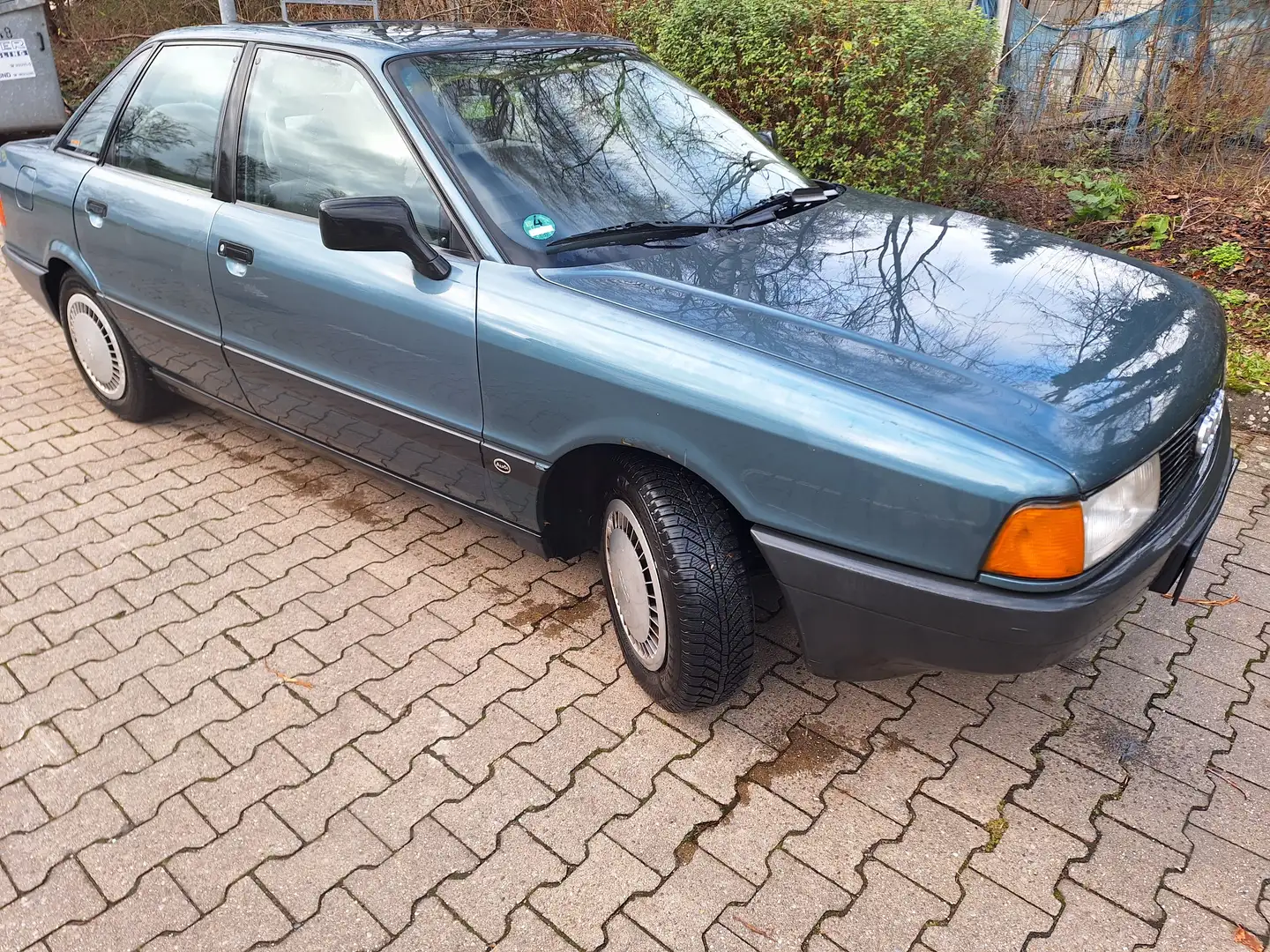 Audi 80 Limousine zelena - 1