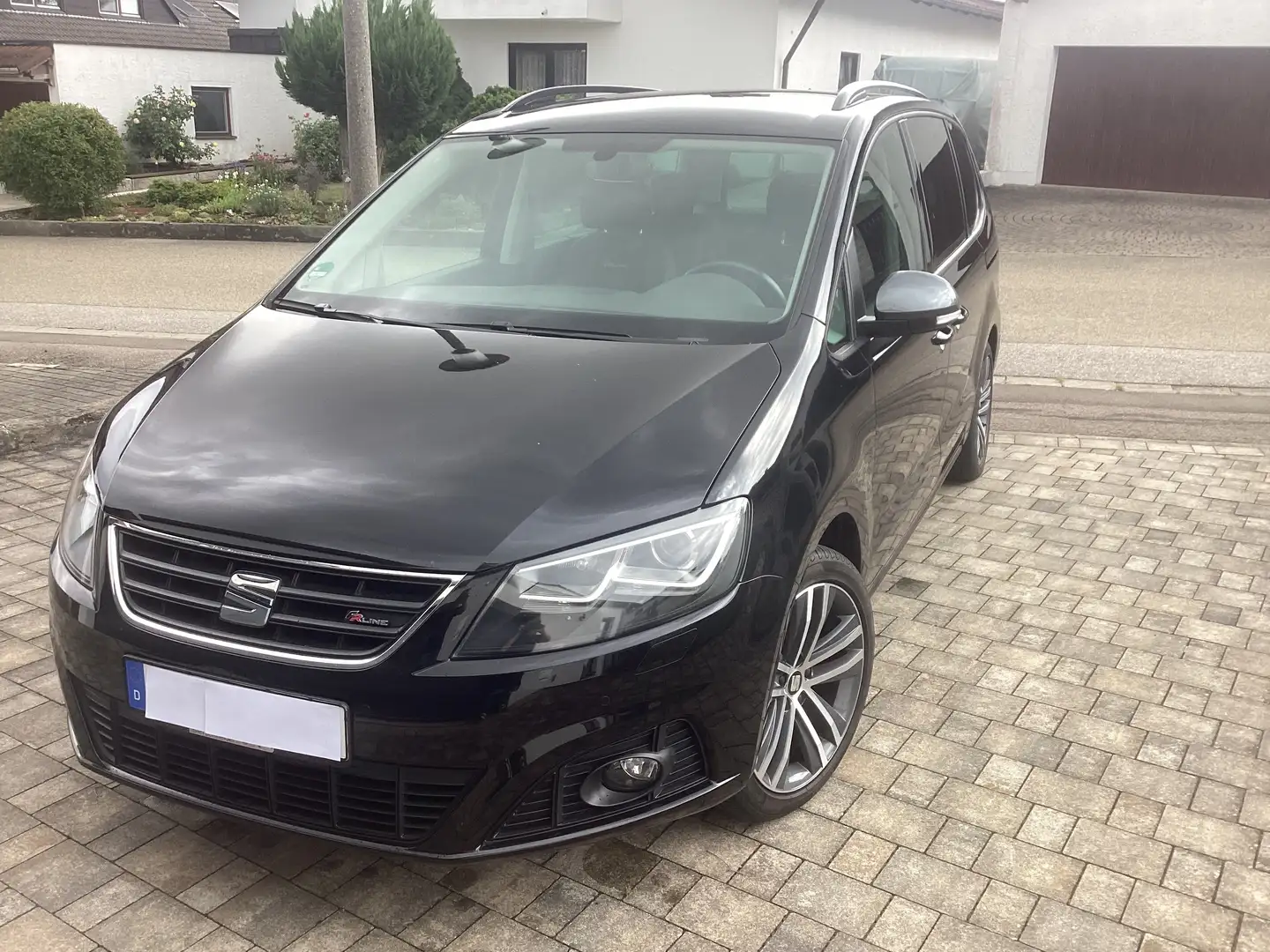 SEAT Alhambra Alhambra 1.4 TSI FR-Line Schwarz - 1