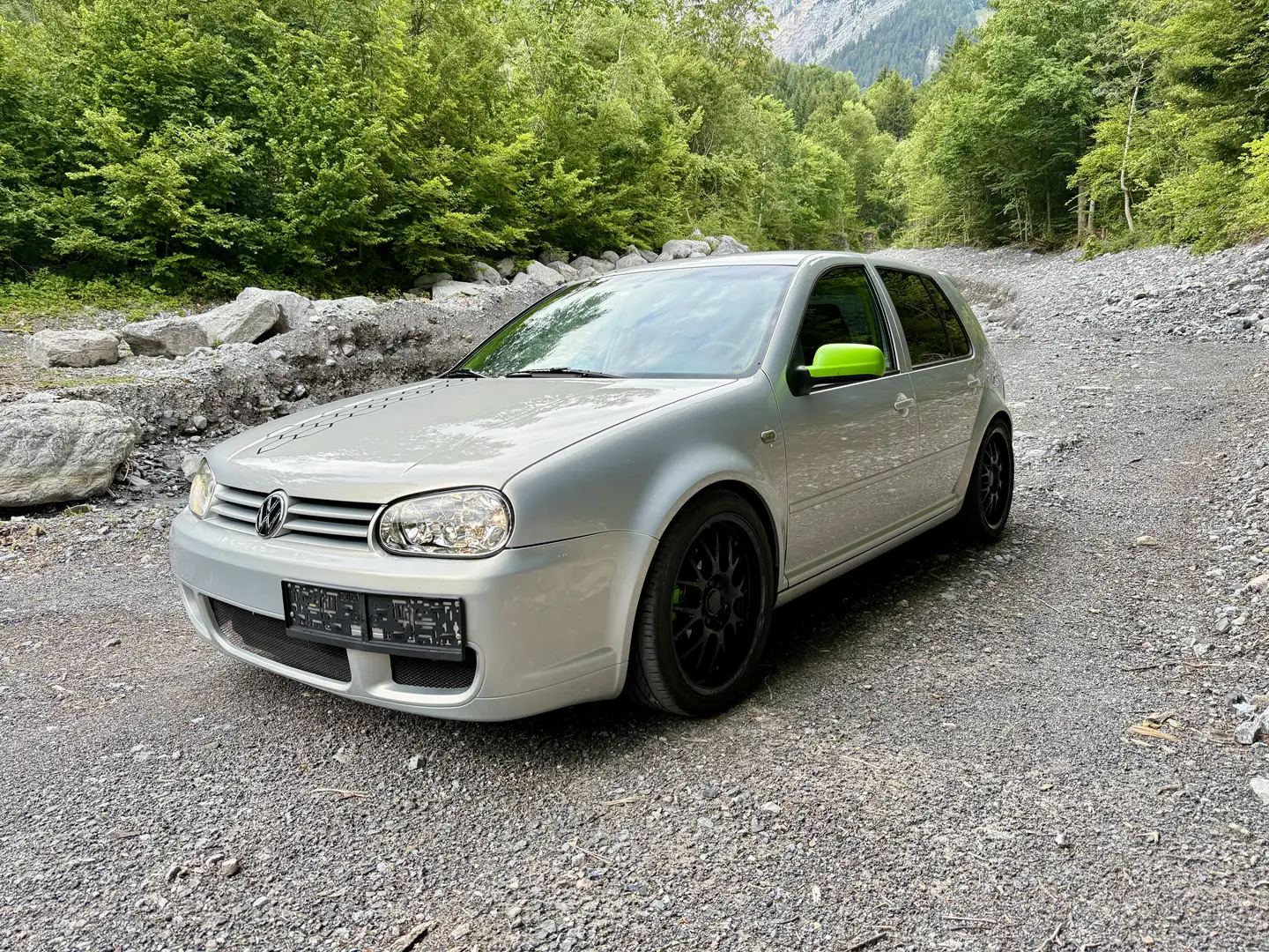 Volkswagen Golf GTI R32 Umbau - 1