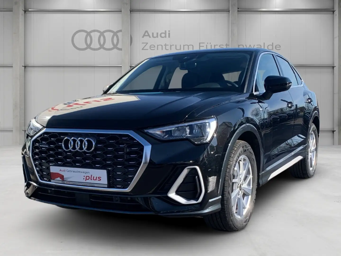 Audi Q3 Sportback 35 TDI quattro S tronic S line AHK-klapp Schwarz - 2