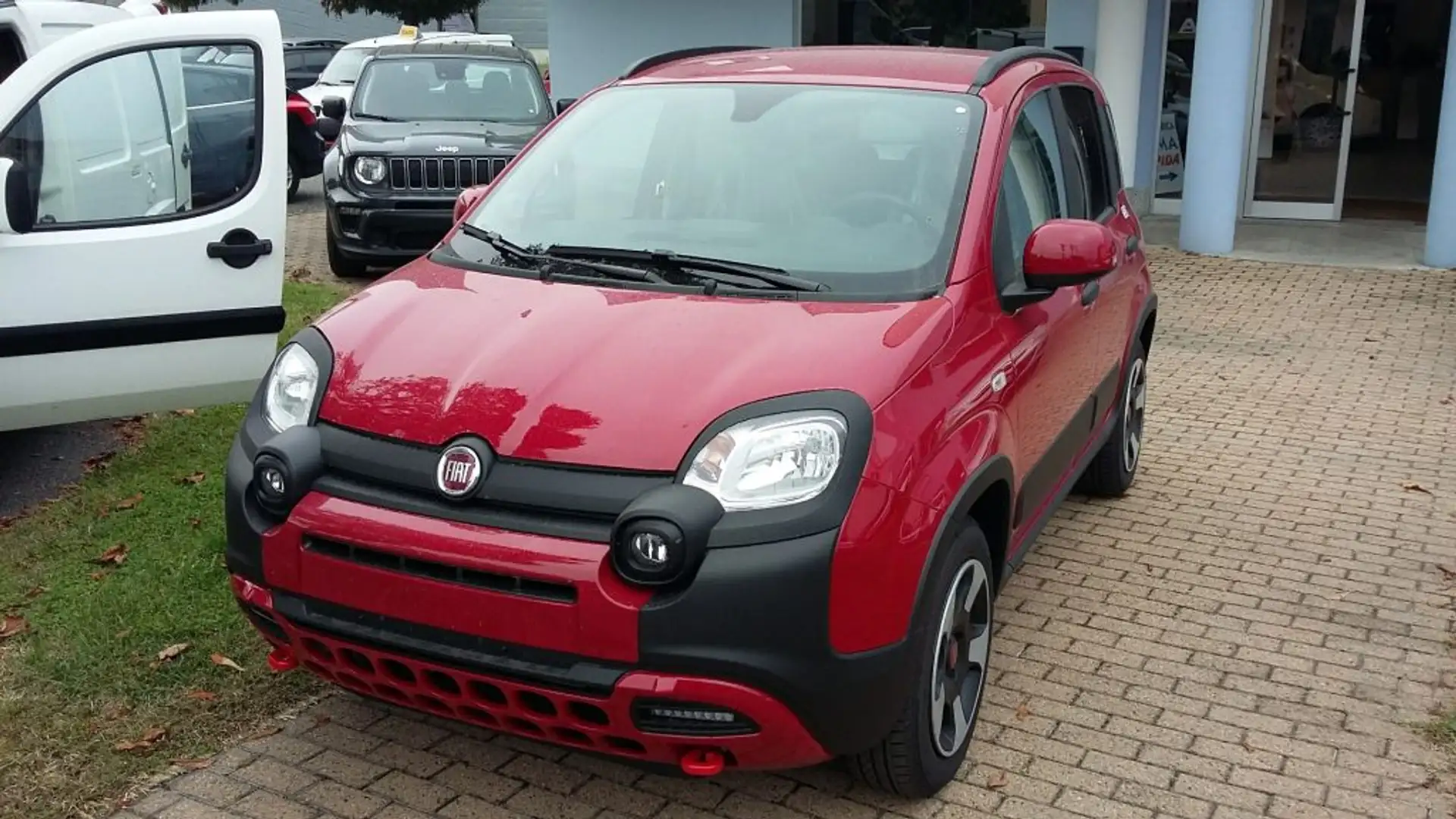 Fiat Panda Cross 1.0 FireFly S&S Hybrid Rouge - 2