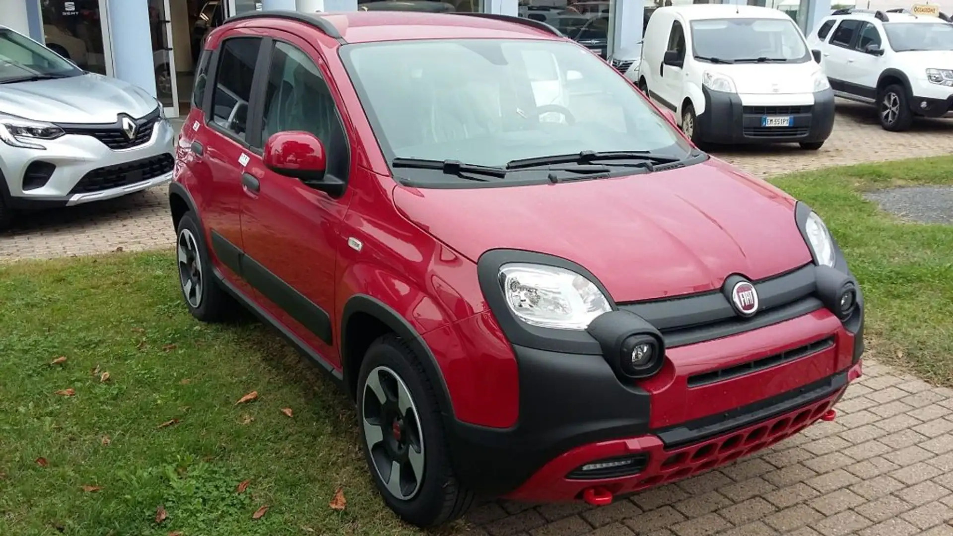 Fiat Panda Cross 1.0 FireFly S&S Hybrid Rouge - 1