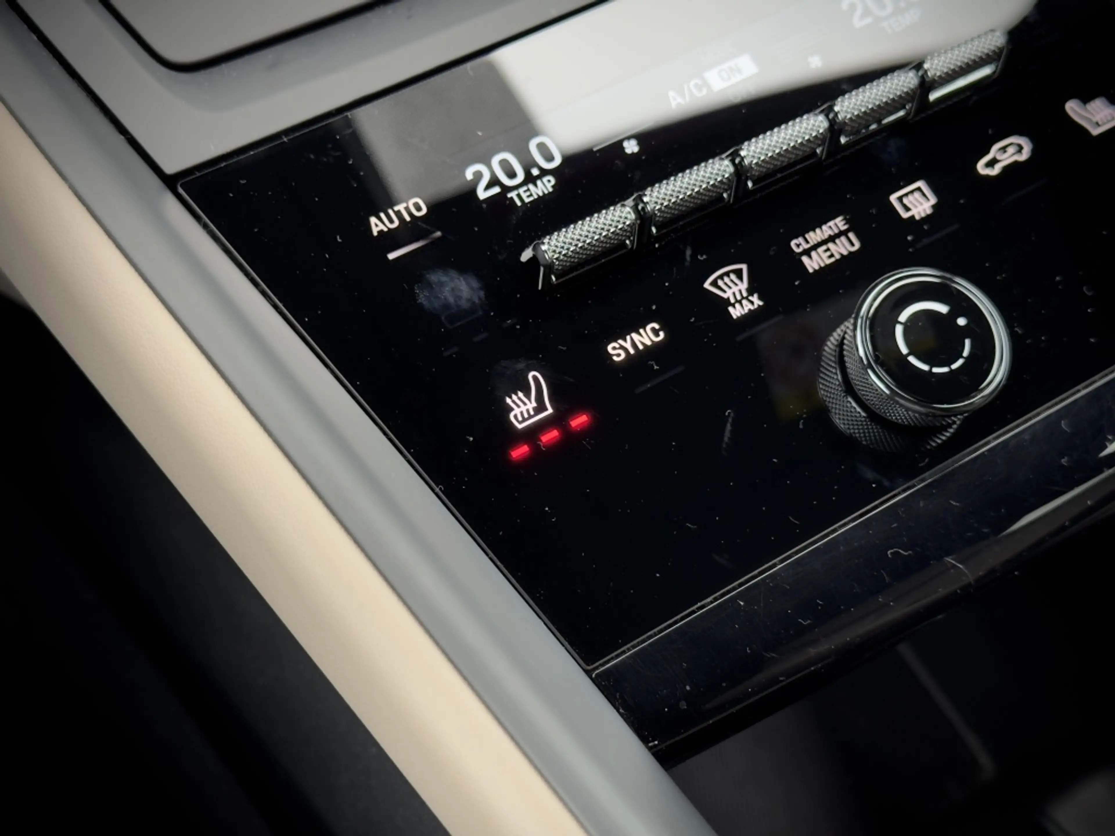 Porsche Macan 4 100kWh | Pano | Luchtvering | PDLS | Sport Chron — photo 31