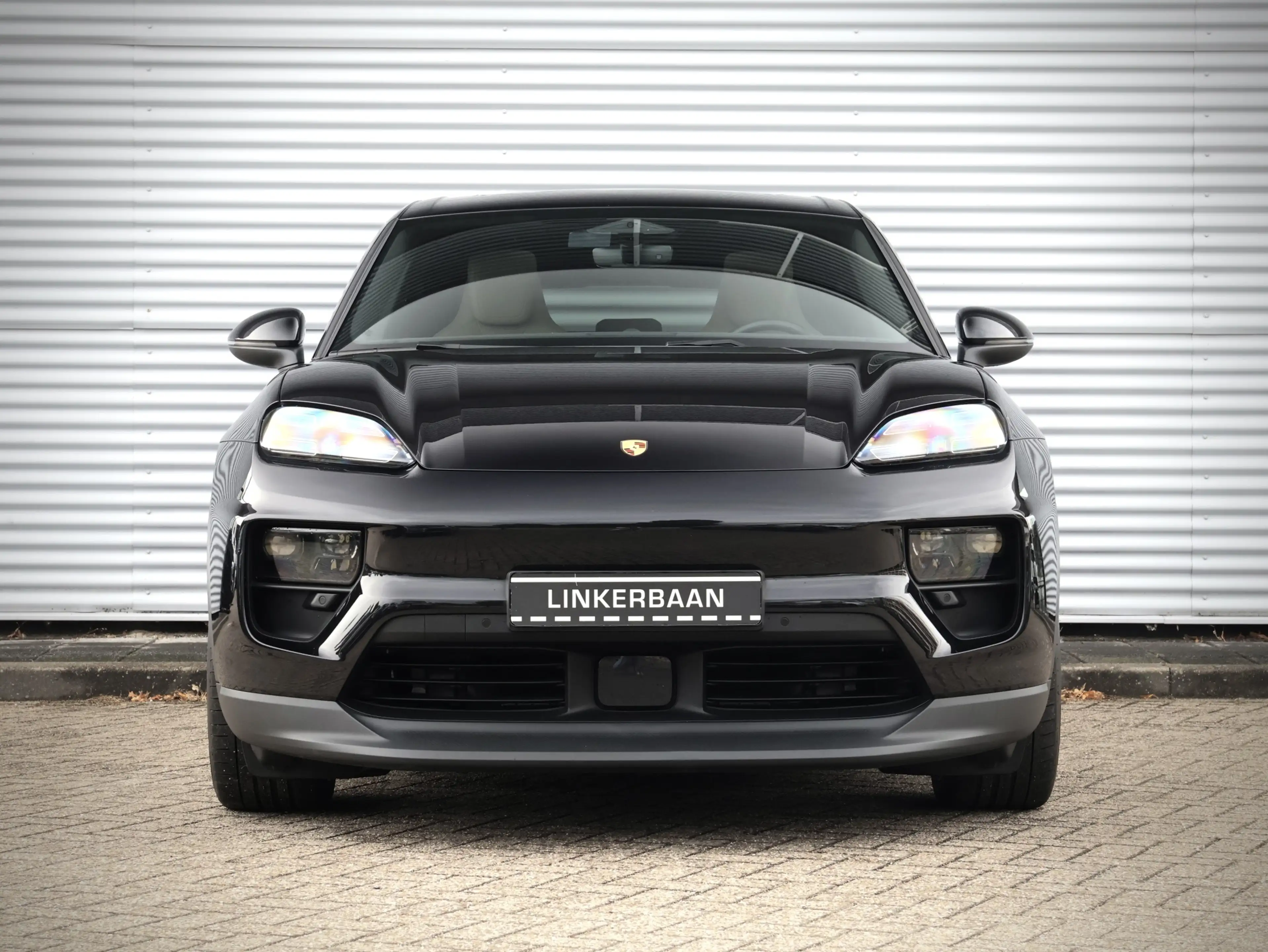 Porsche Macan 4 100kWh | Pano | Luchtvering | PDLS | Sport Chron — photo 13