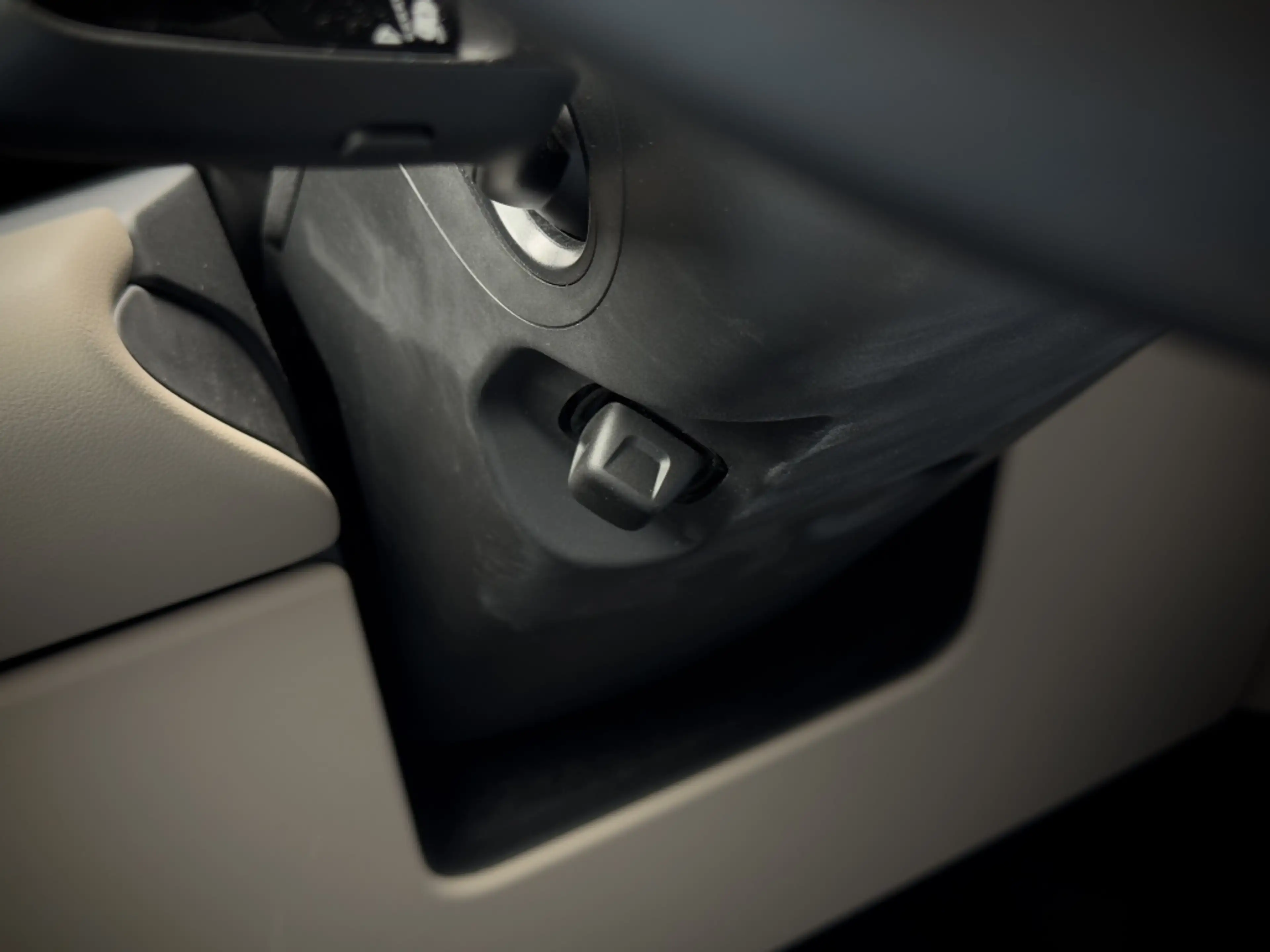 Porsche Macan 4 100kWh | Pano | Luchtvering | PDLS | Sport Chron — photo 48
