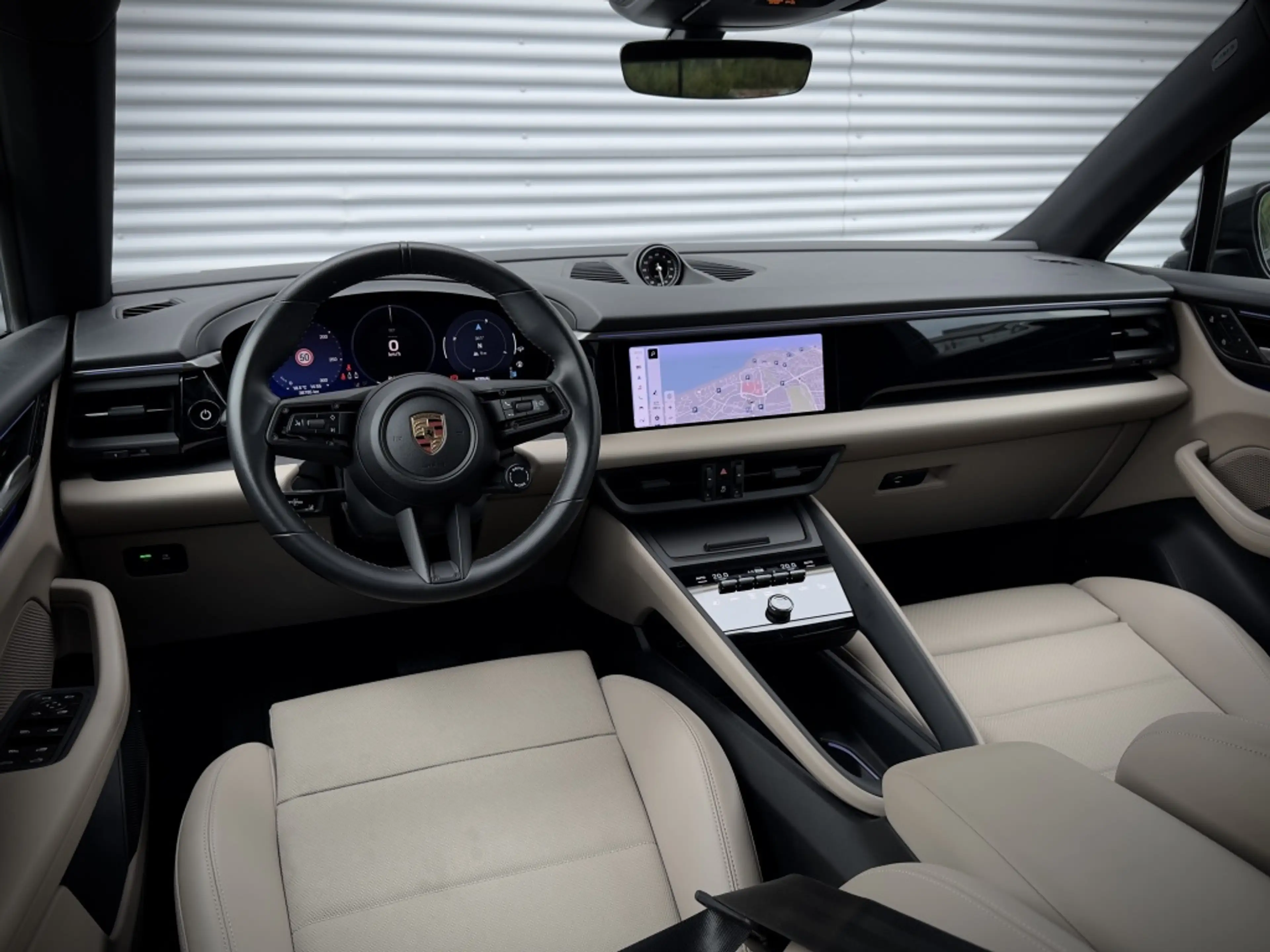 Porsche Macan 4 100kWh | Pano | Luchtvering | PDLS | Sport Chron — photo 5