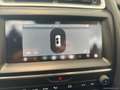 Jaguar E-Pace 2.0D 180CV AWD aut. R-Dynamic Gris - thumbnail 8
