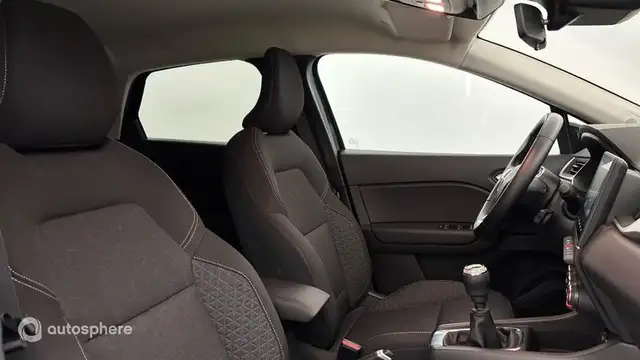 Renault Captur view 15