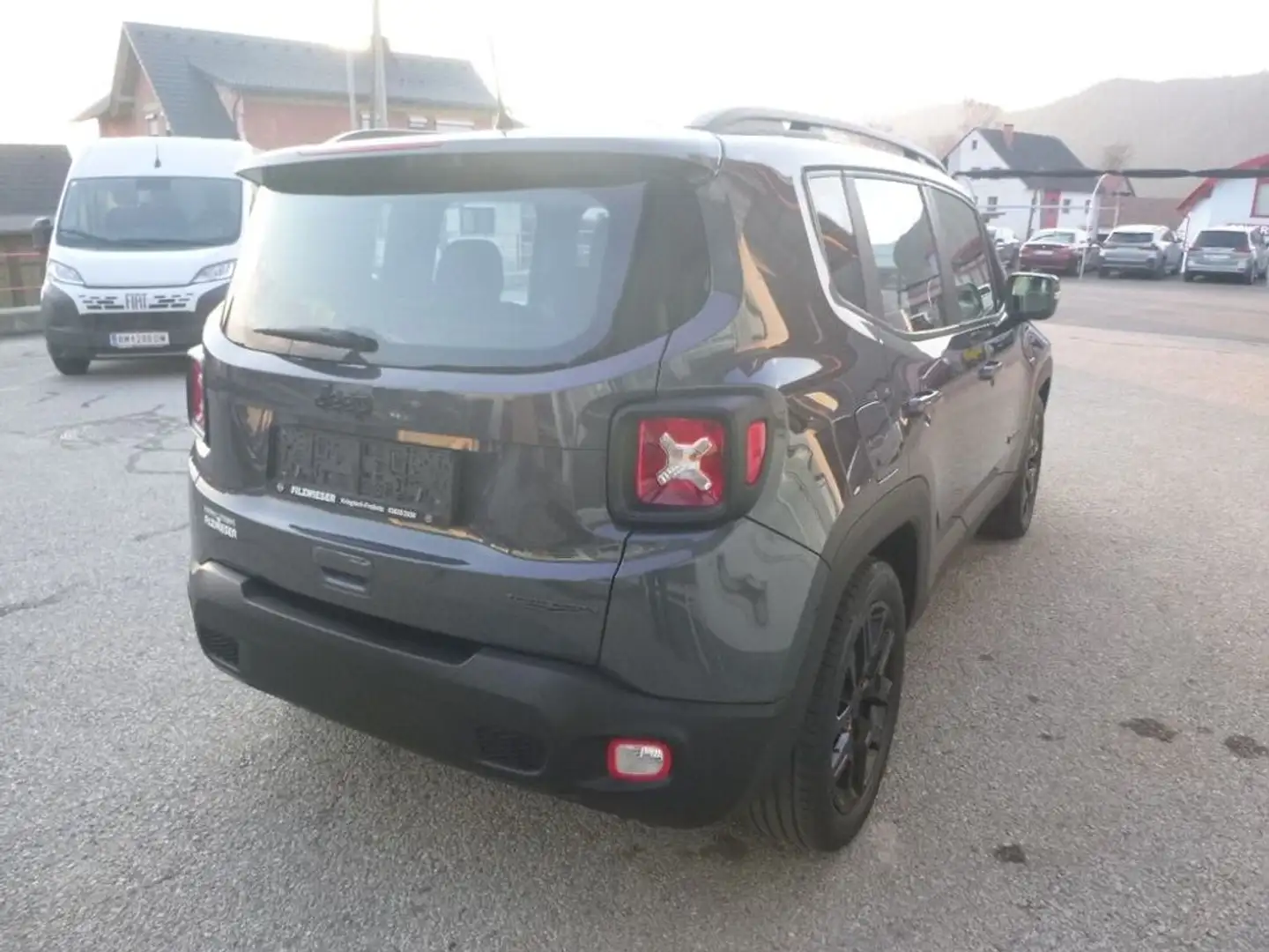 Jeep Renegade Longitude FWD nigth eagle Grau - 2