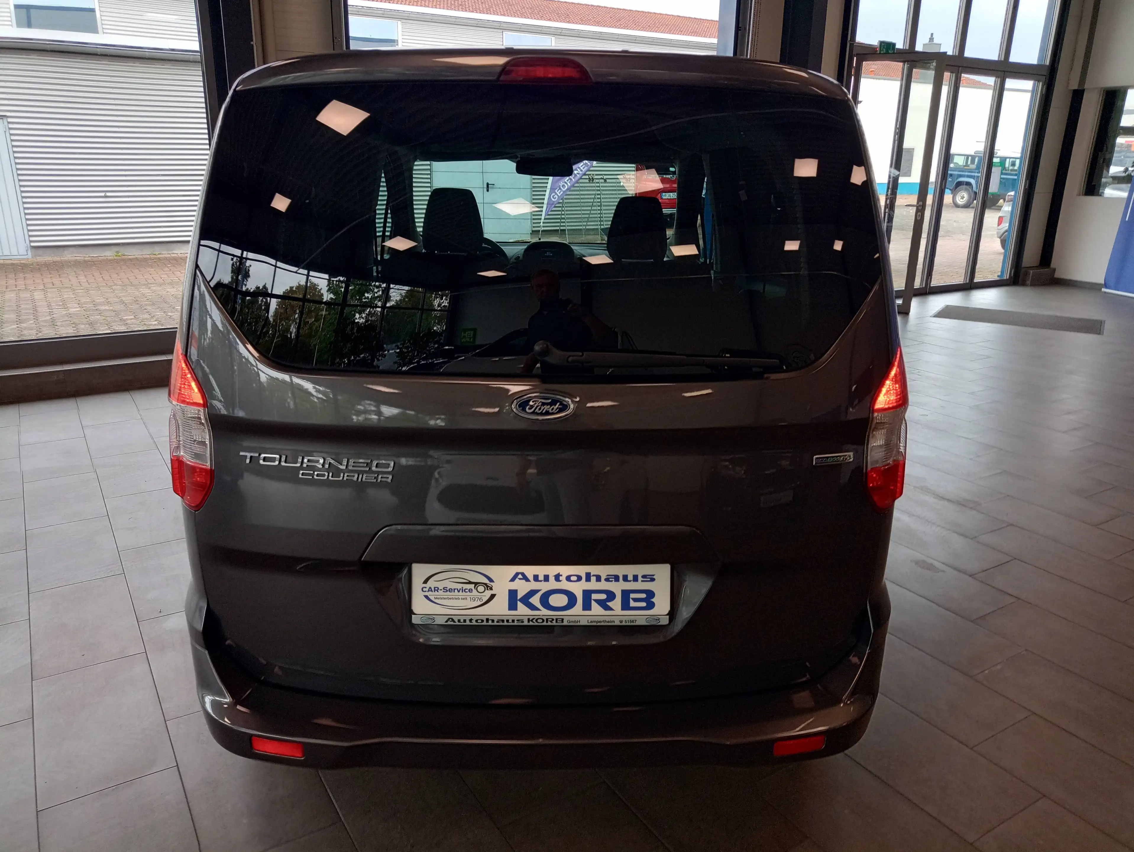 Ford Tourneo Courier Tourneo Courier 1.0 EcoBoost Trend, Zahnriemen NEU — photo 12