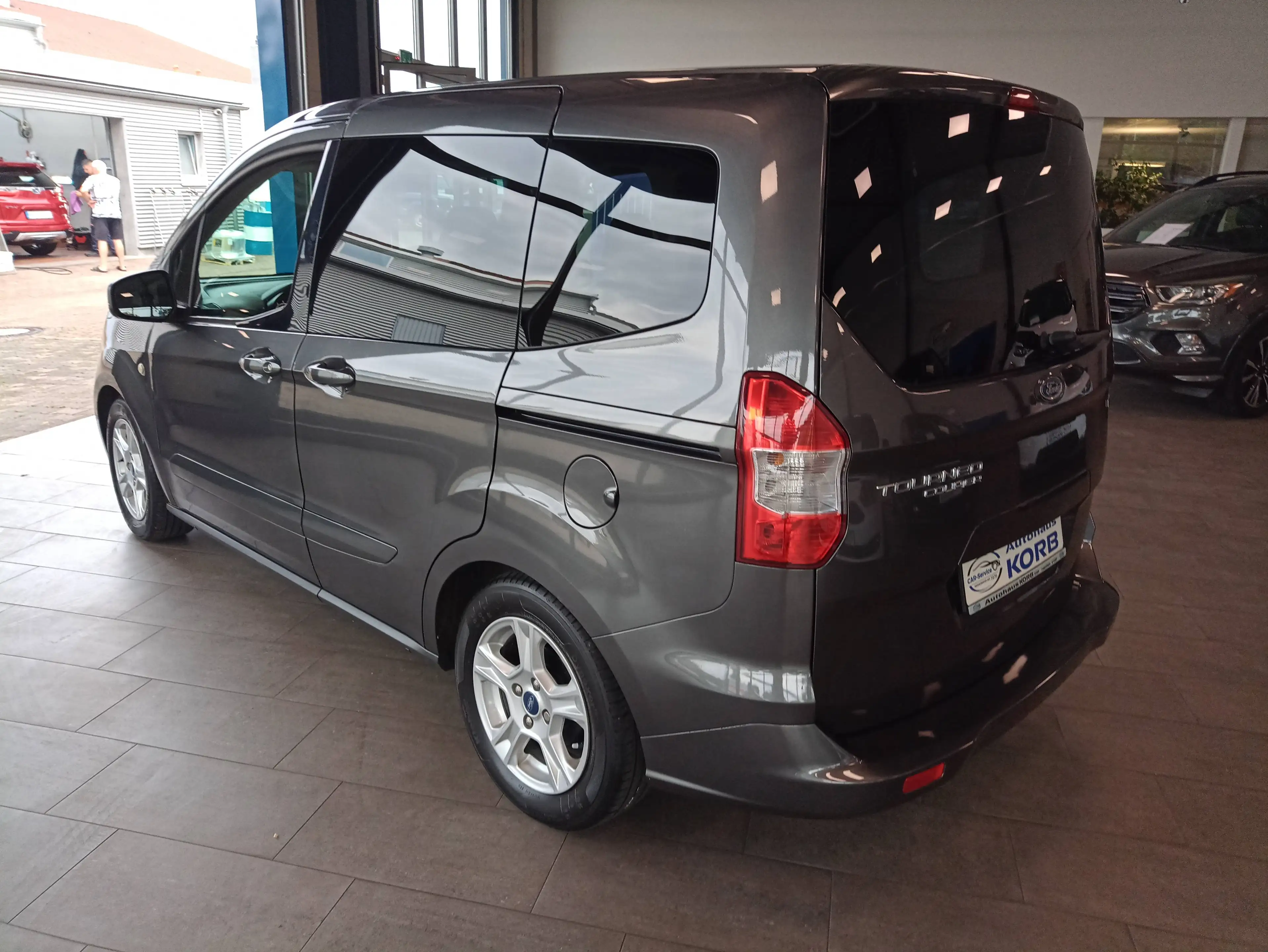 Ford Tourneo Courier Tourneo Courier 1.0 EcoBoost Trend, Zahnriemen NEU — photo 13