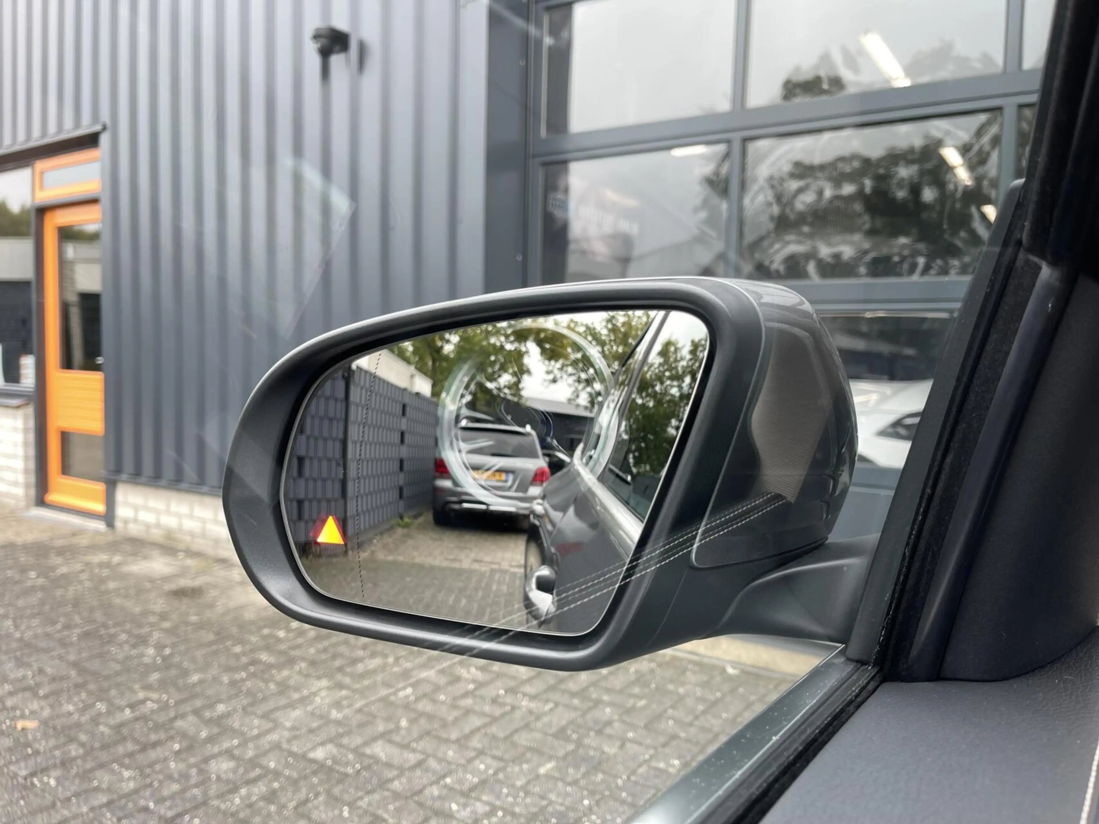 Mercedes-Benz EQA 250 250+ Business Solution Luxury 71 kWh PANORAMADAK|S — photo 21